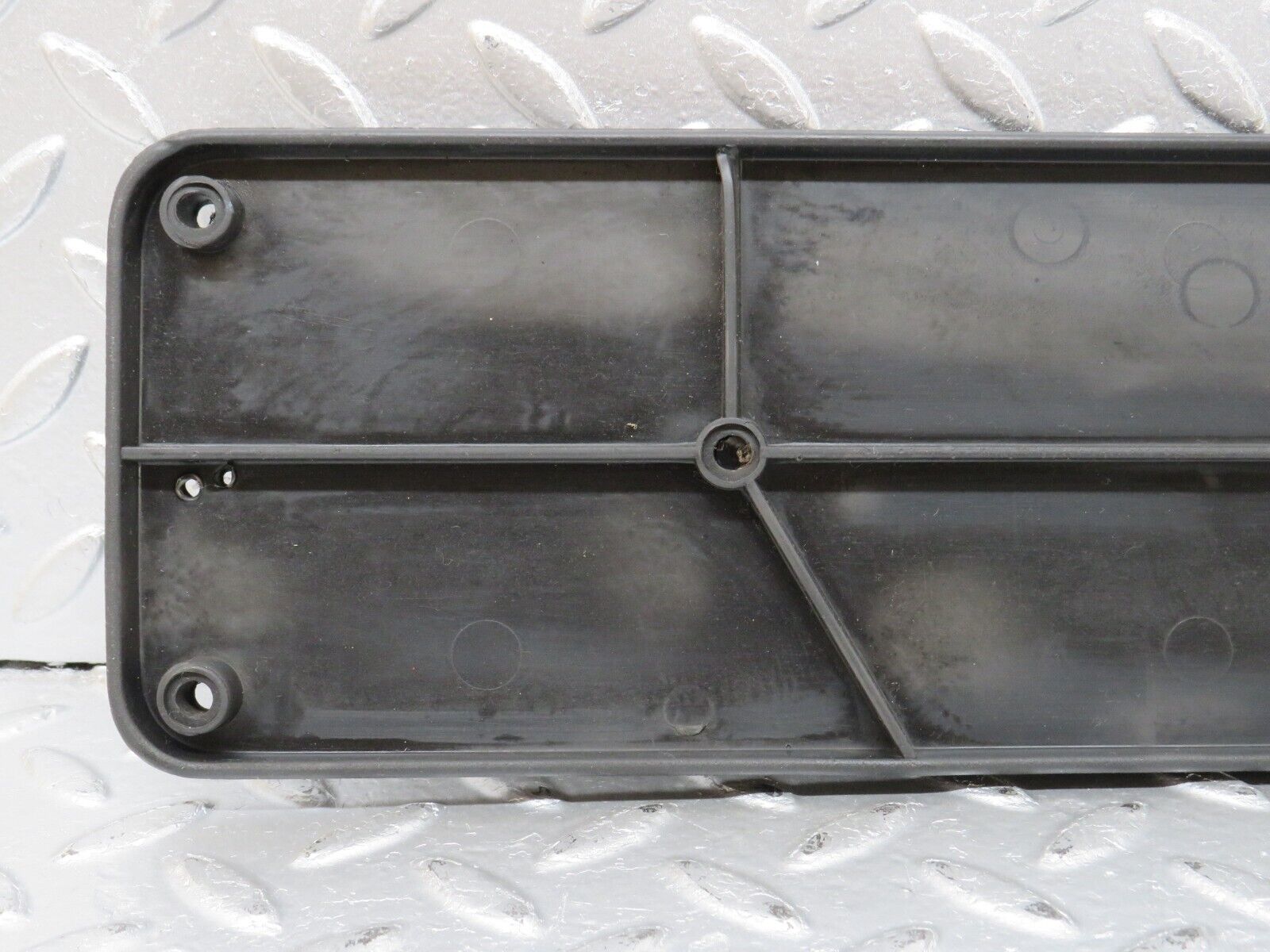 33922 Mercedes-Benz W124 260E Front number Plate Holder Plastic 1248851023