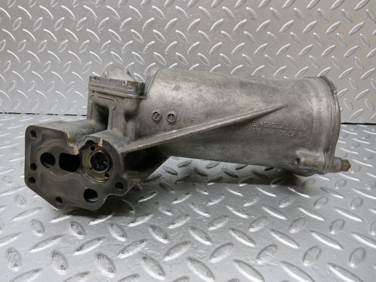 26940 Mercedes-Benz W123 240D Oil Filter Housing 6151840102