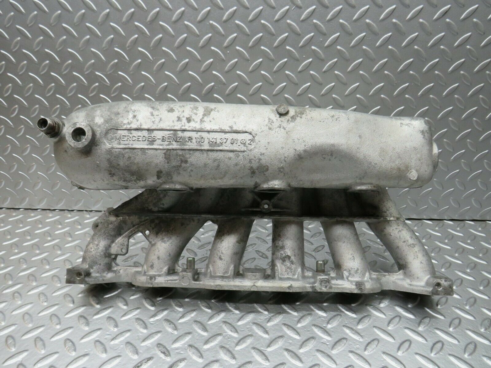 24125 Mercedes-Benz W123 280E Intake Manifold 1101413701