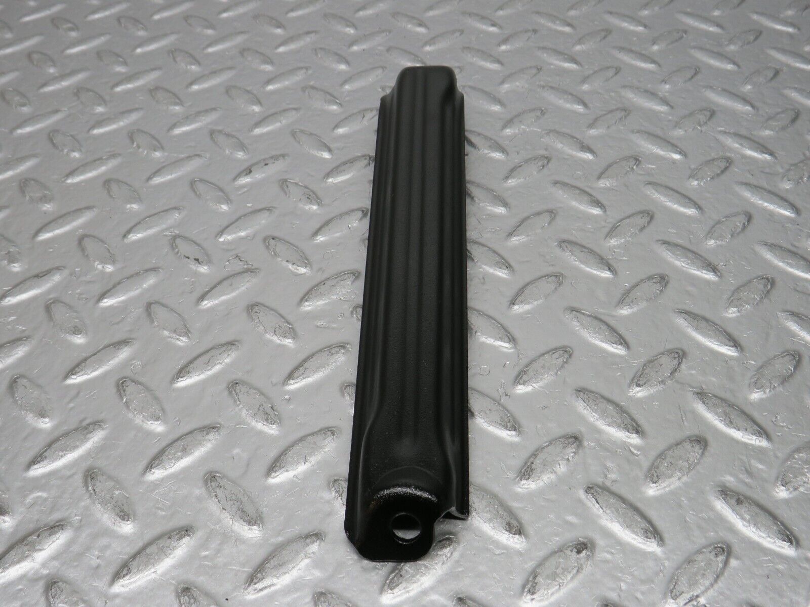 30962 Mercedes-Benz W124 230E Air Intake Manifold Bracket