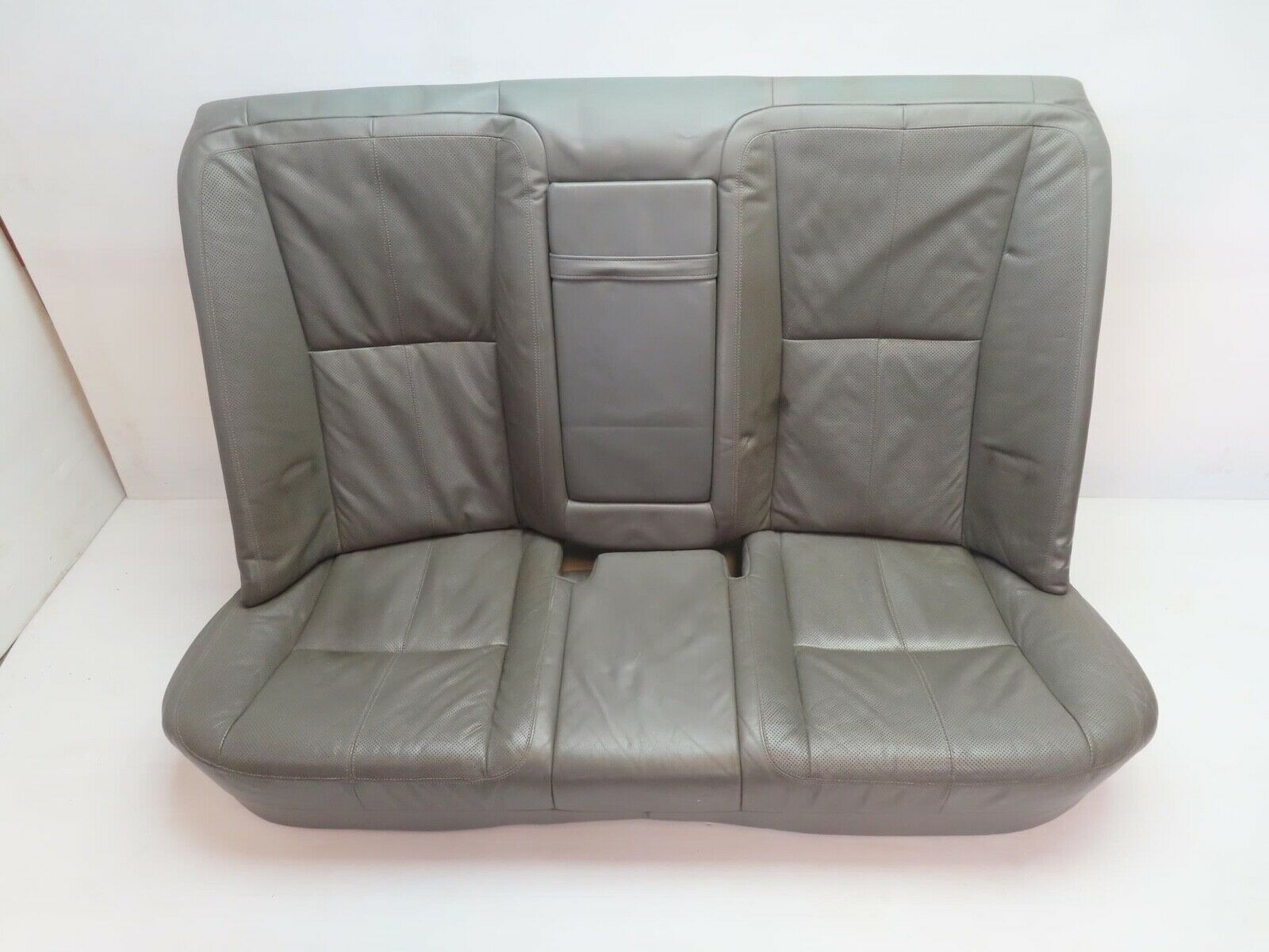 11260 Mercedes-Benz W221 S320 Rear Seat Grey Leather Heated