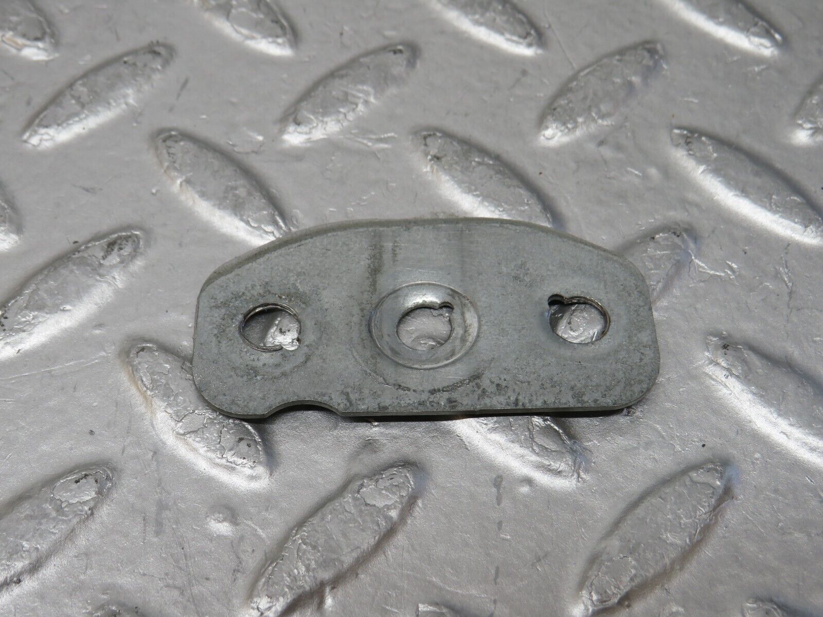 34915 Mercedes-Benz W210 320E Door Hinge Left Side