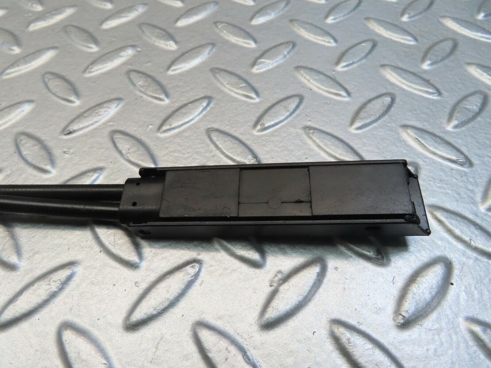 11313 Mercedes-Benz W221 S320 Bonnet Cable With Lock Latch Catch