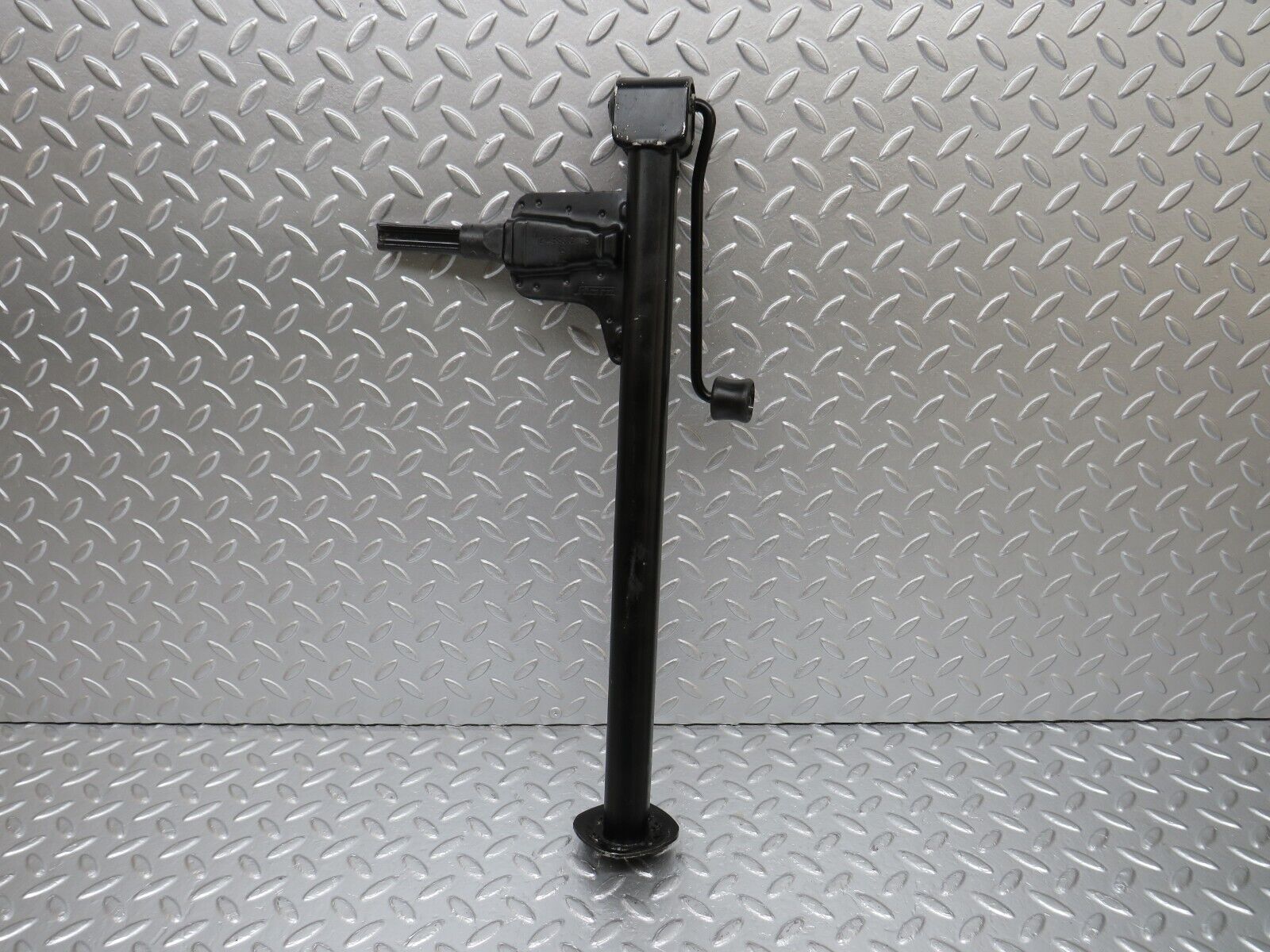 34118 Mercedes-Benz W124 260E Car Jack 1245830115