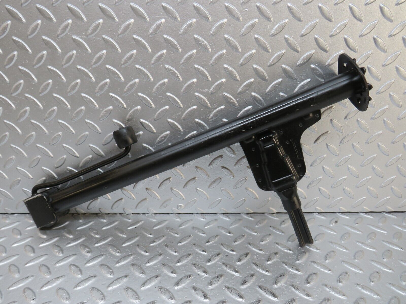 32729 Mercedes-Benz W201 Car Jack 2105830115