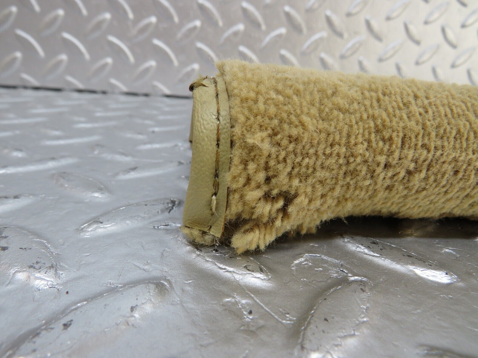 34451 Mercedes-Benz C126 380SEC Front Left Seat Under Cover Beige