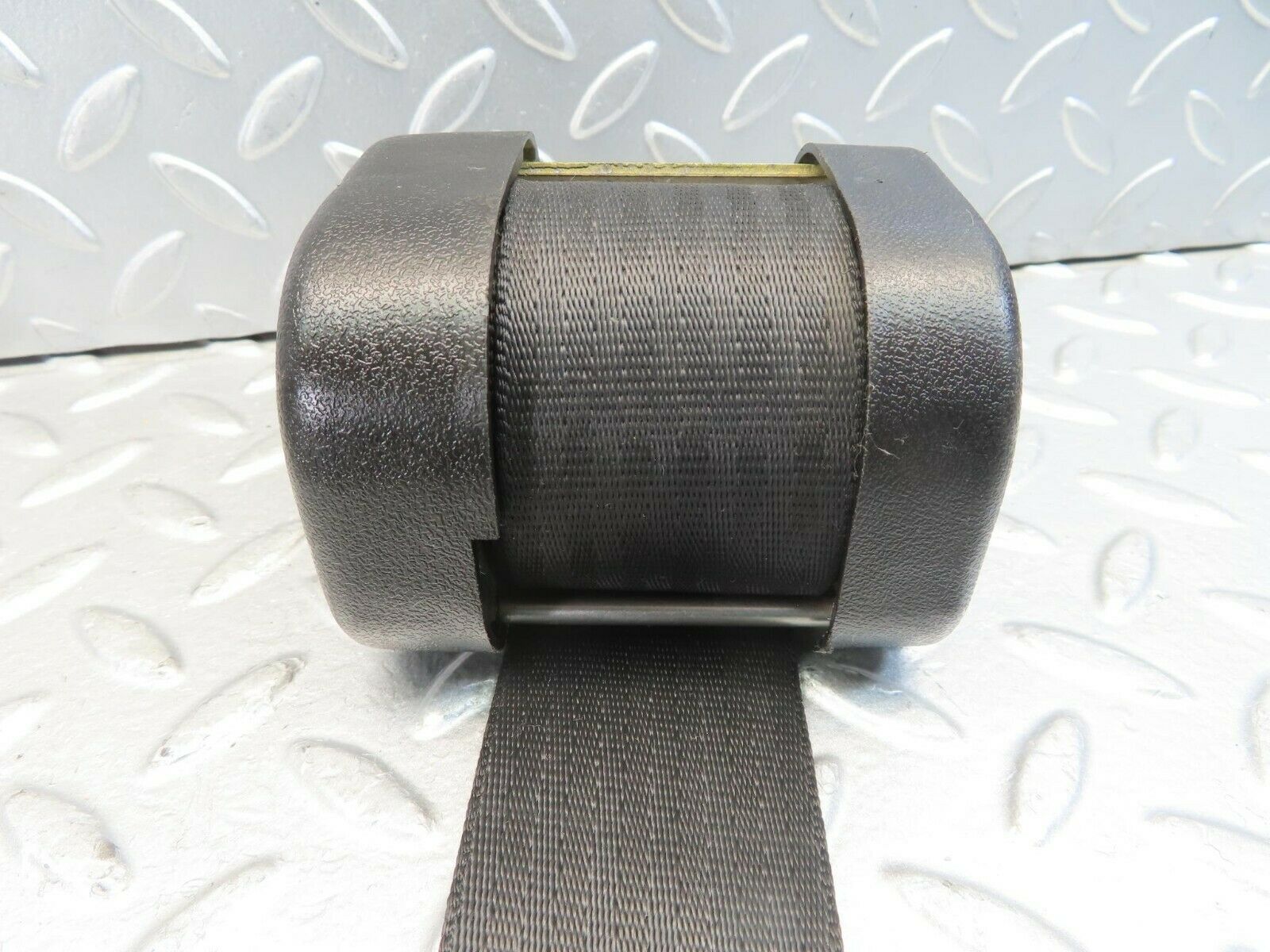 11433 Mercedes-Benz C123 230CE Coupe Rear Left Seat Belt 1238608985