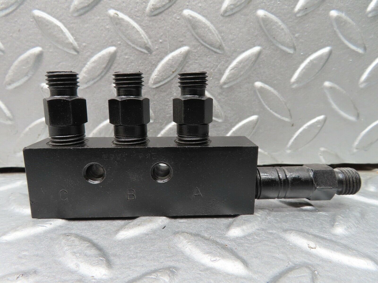 18311 Mercedes-Benz W111 220SE Coupe Fuel Injection Distributor EPVT1P1Z