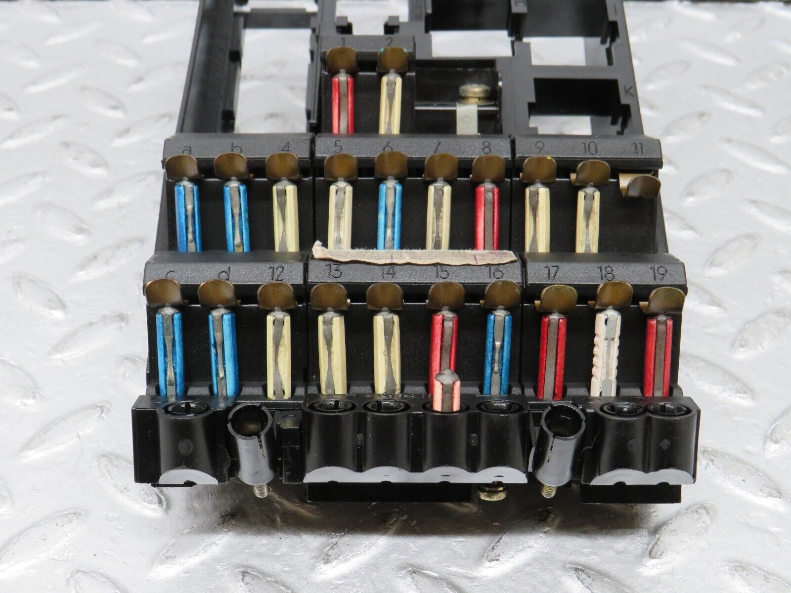 36198 Mercedes-Benz W126 420SE Fuse Box 1265407206