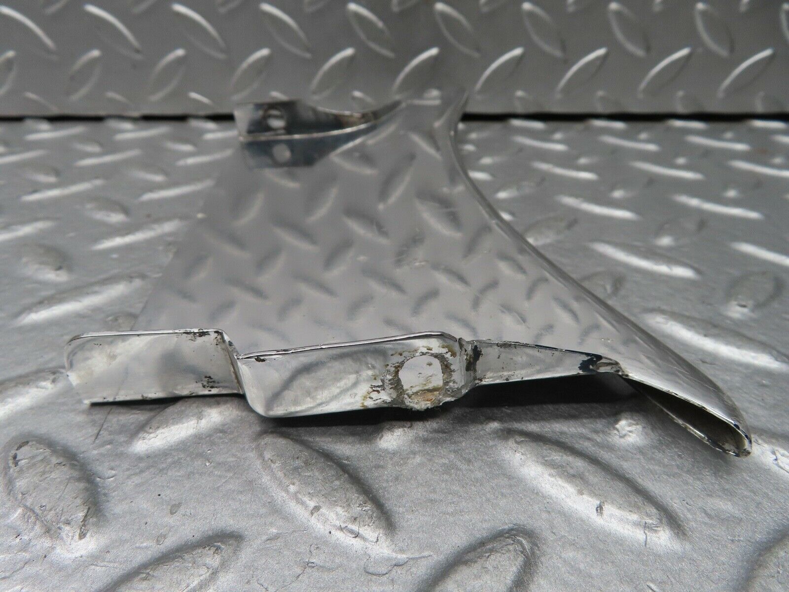 18639 Mercedes-Benz W120 W121 Ponton Air Intake Chrome Cover Right Side