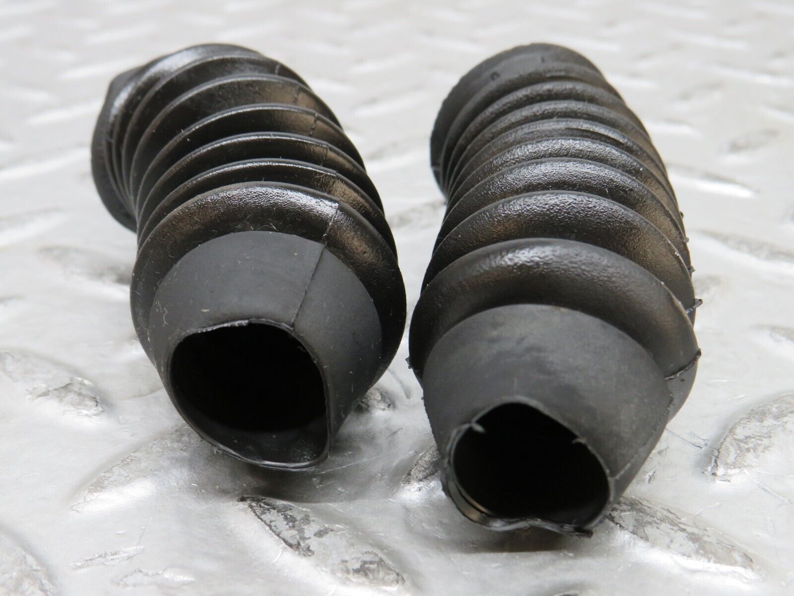 28319 Mercedes-Benz S123 240D Cable Protector For Door Pair 1238210697