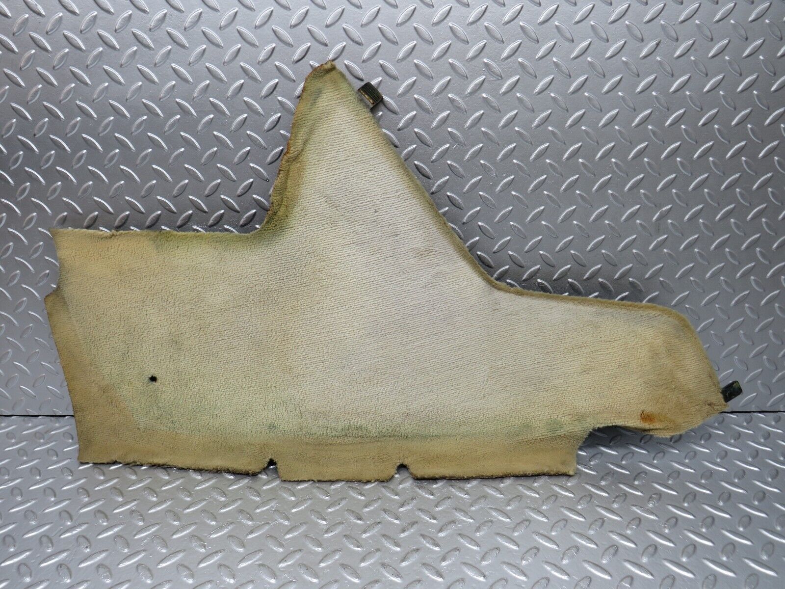 34382 Mercedes-Benz C126 380SEC Coupe Centre Console Carpet Left 1266831125