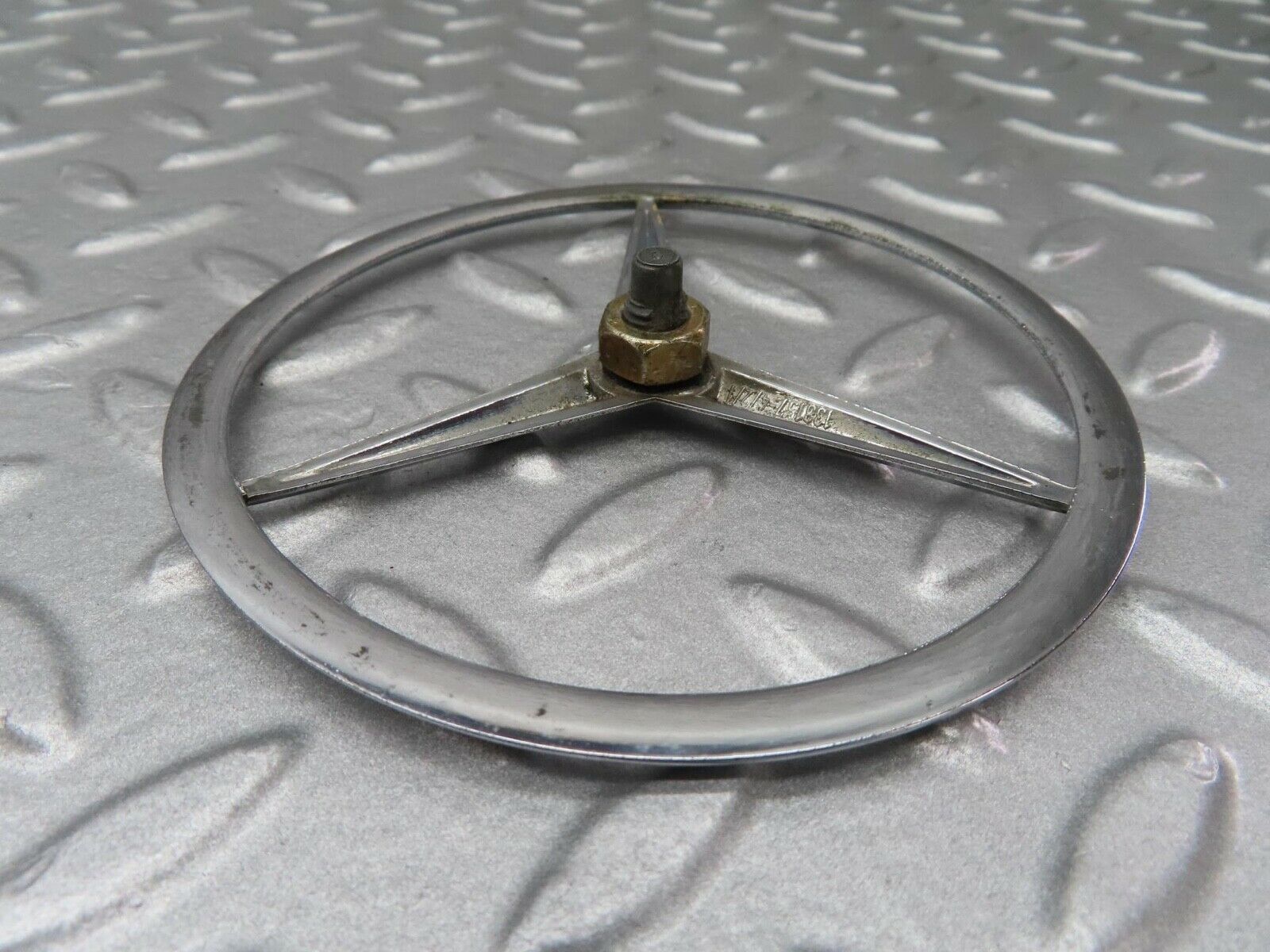 15932 Mercedes-Benz W123 280E Trunk Boot Lid Emblem 1267580058