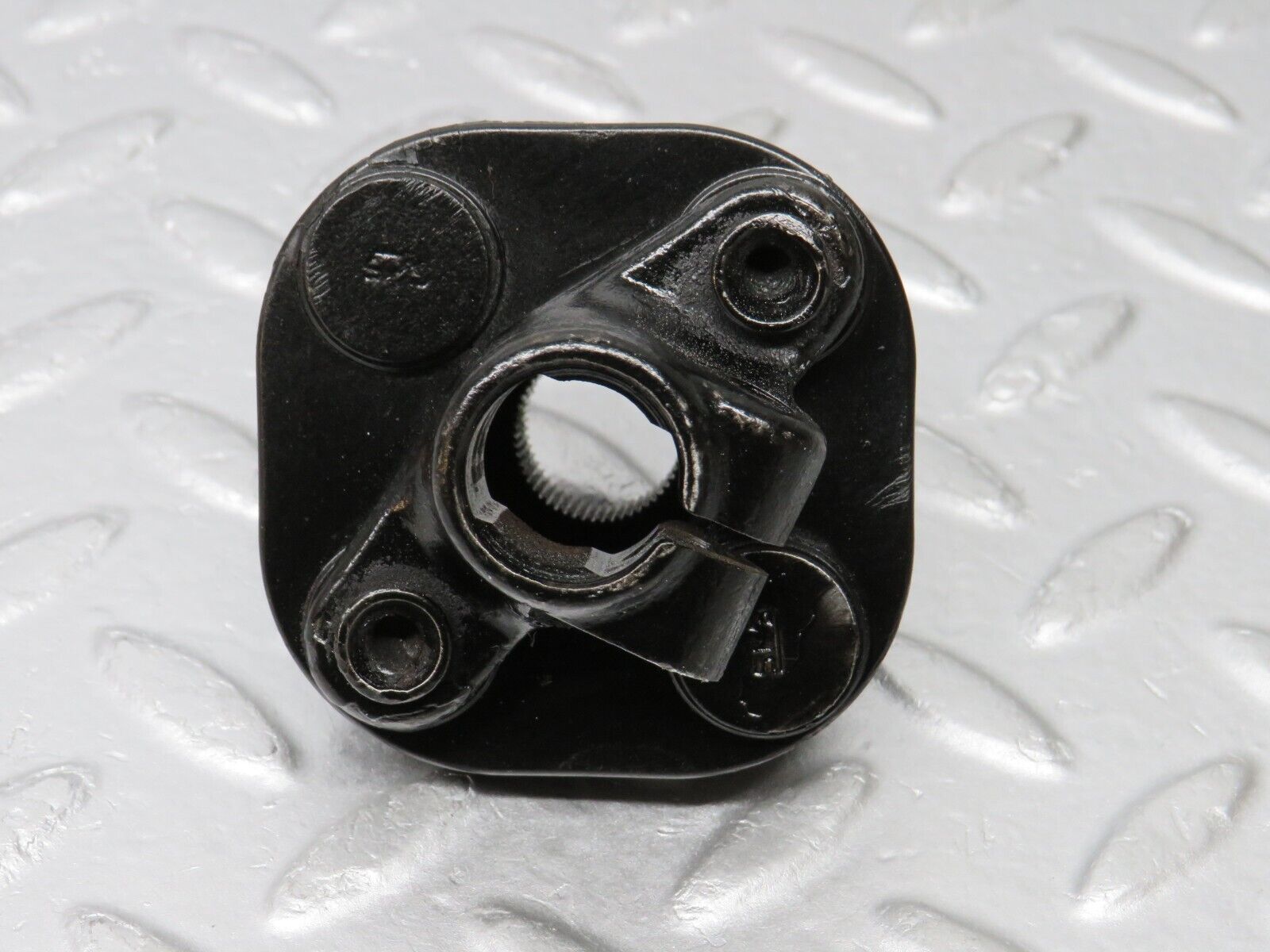 38794 Mercedes-Benz W201 190E 2.6L Steering Column Lower Shaft Connector 1264620146