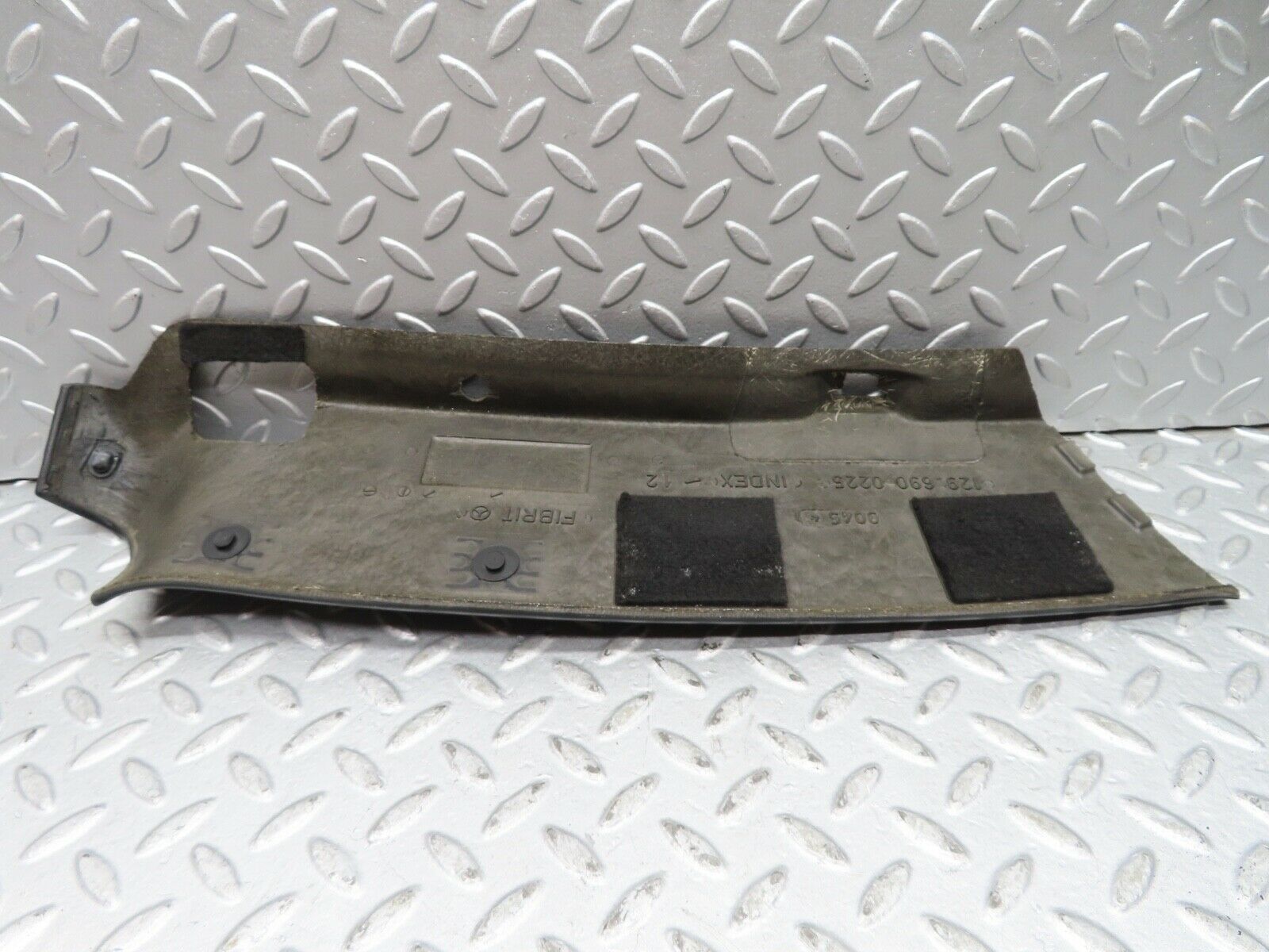 17115 Mercedes-Benz R129 300SL Coupe Headlining Roof Panel Right Side Black