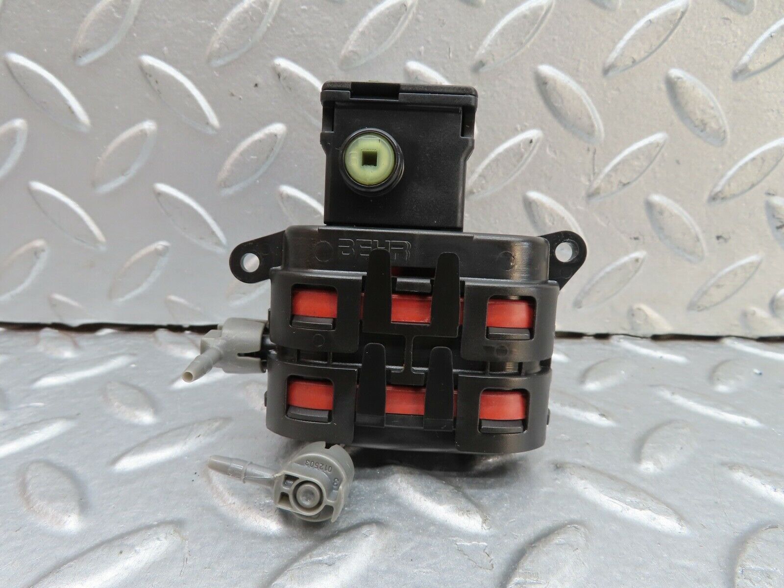 19367 Mercedes-Benz C140 CL420 Coupe Heater Box Vacuum Actuator 9062700312