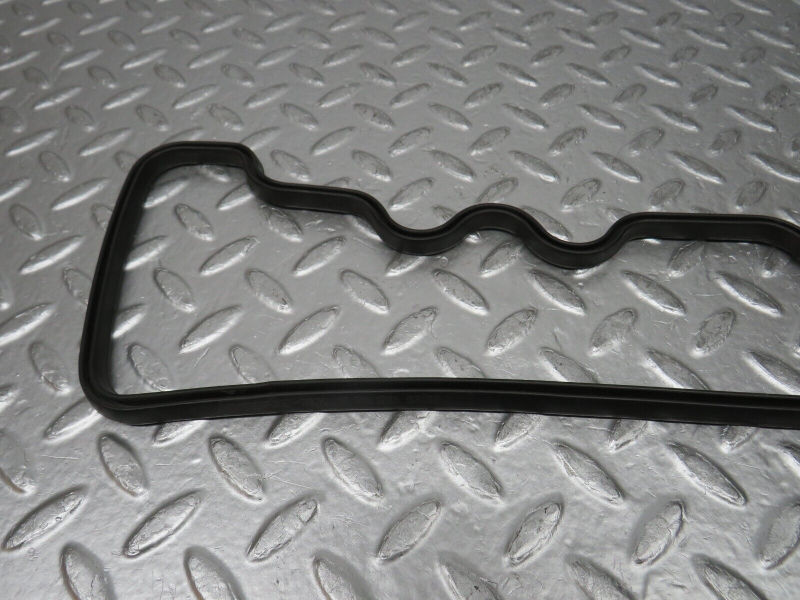 0109 Mercedes-Benz W116 350SE Valve Cover Gasket 1160161321