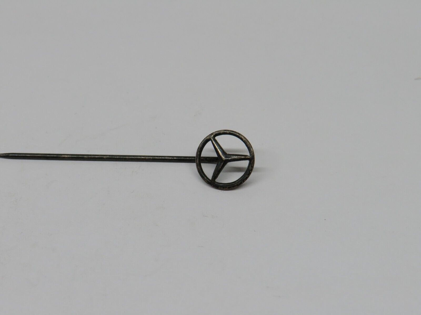 37508 Mercedes-Benz Vintage Lapel Pin Badge