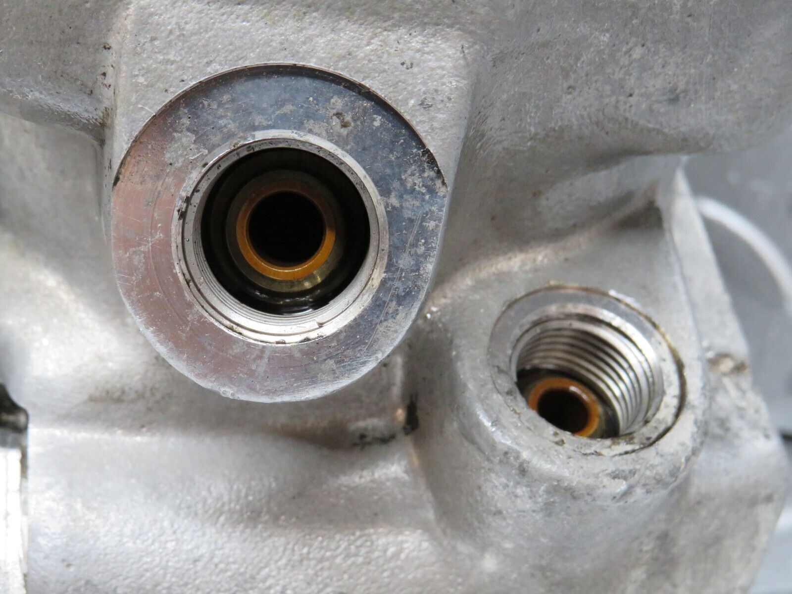 27186 Mercedes-Benz W123 280E Power Steering Pump 1264601380