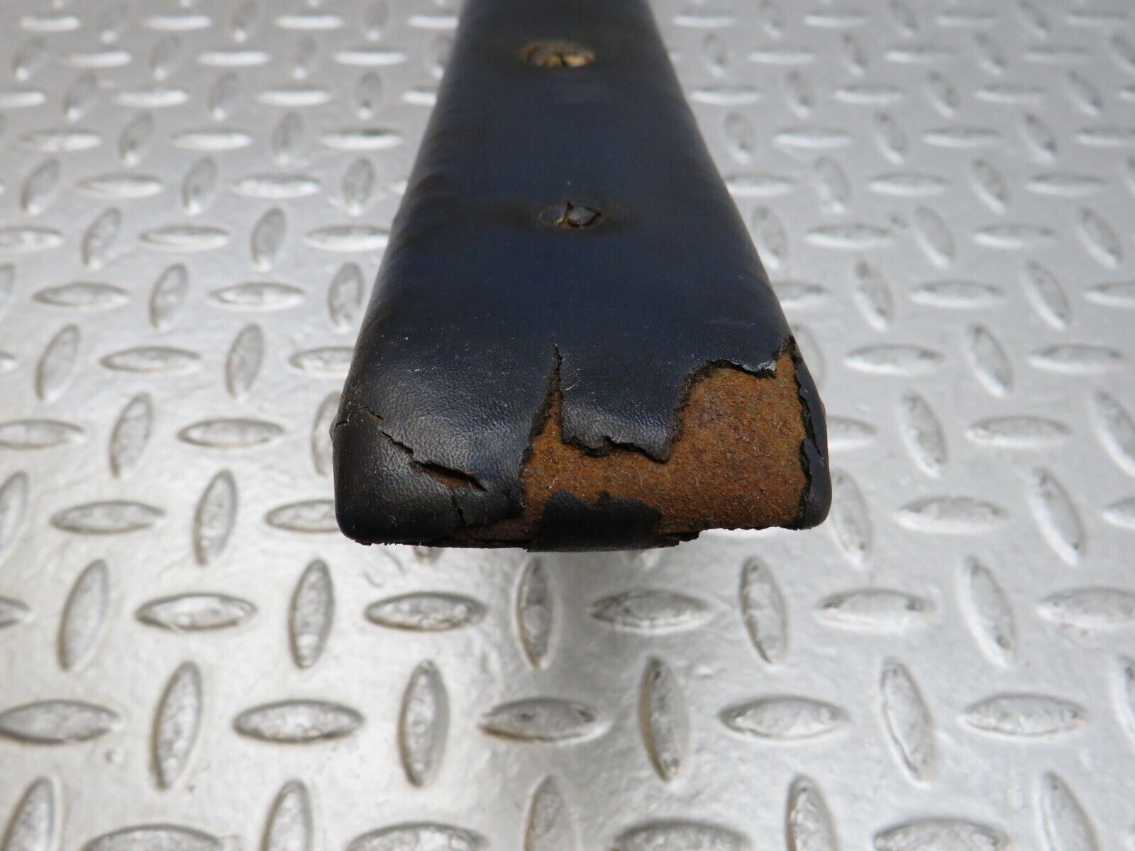 37334 Mercedes-Benz W109 300SEL B Pillar Cover Panel Right Side Blue