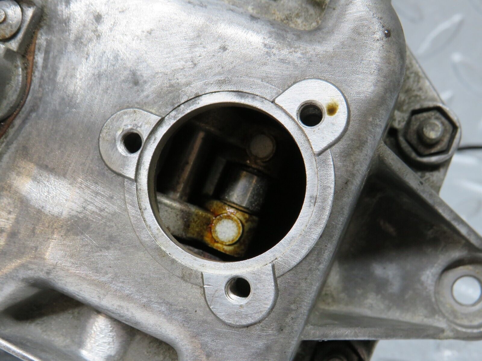 38812 Mercedes-Benz W201 190E 2.6L Air Flow Mass Meter Sensor Bosch 1031410090 0438121033 1031410345