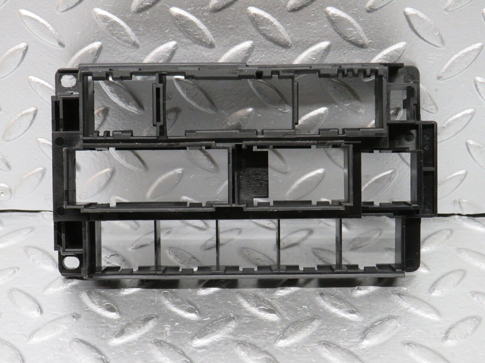 30344 Mercedes-Benz W124 230E Fuse Relay Holder Bracket 1245450140