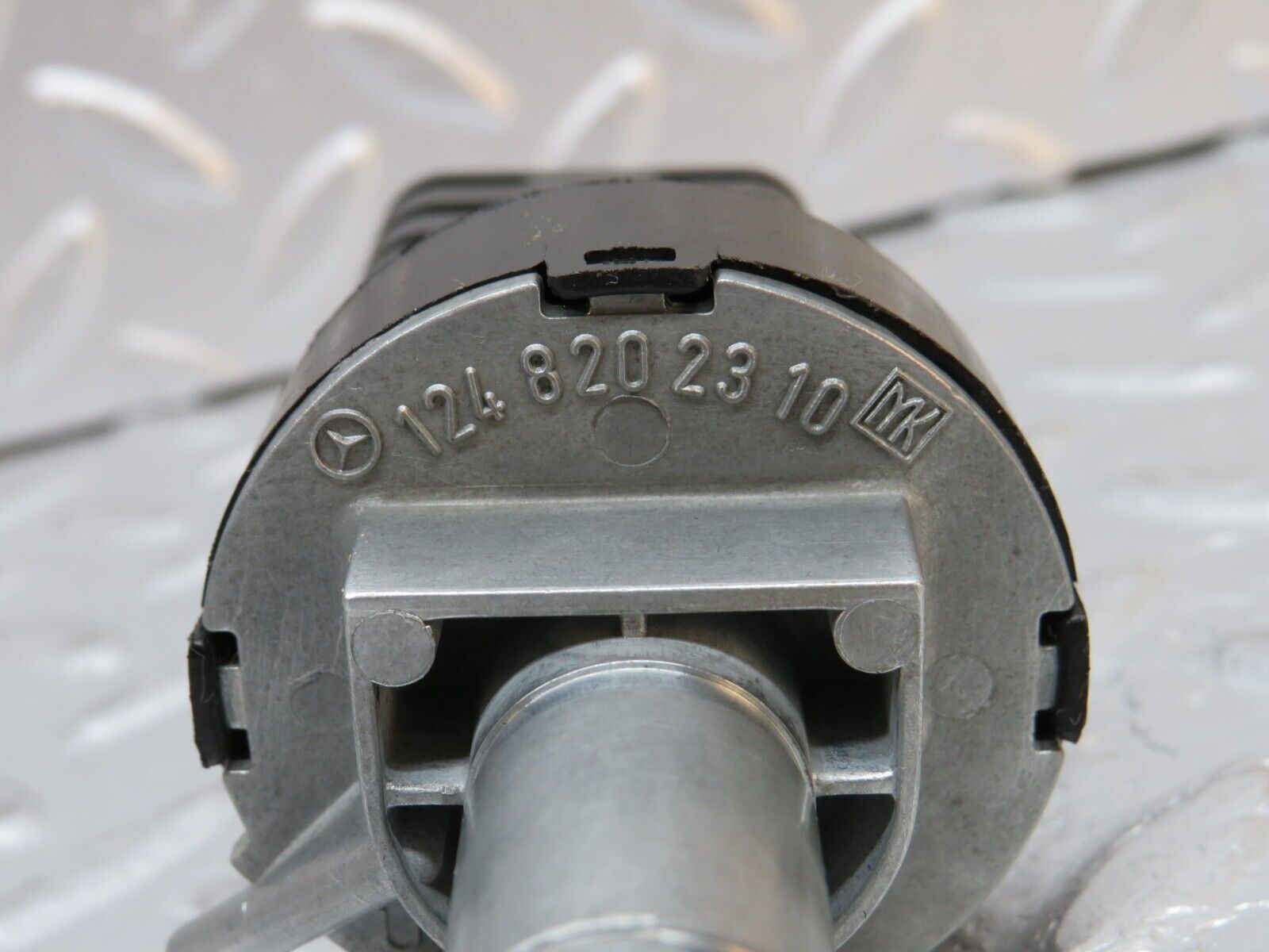 32410 Mercedes-Benz S124 300TE Wagon Heater Control Unit Switch 1248202310