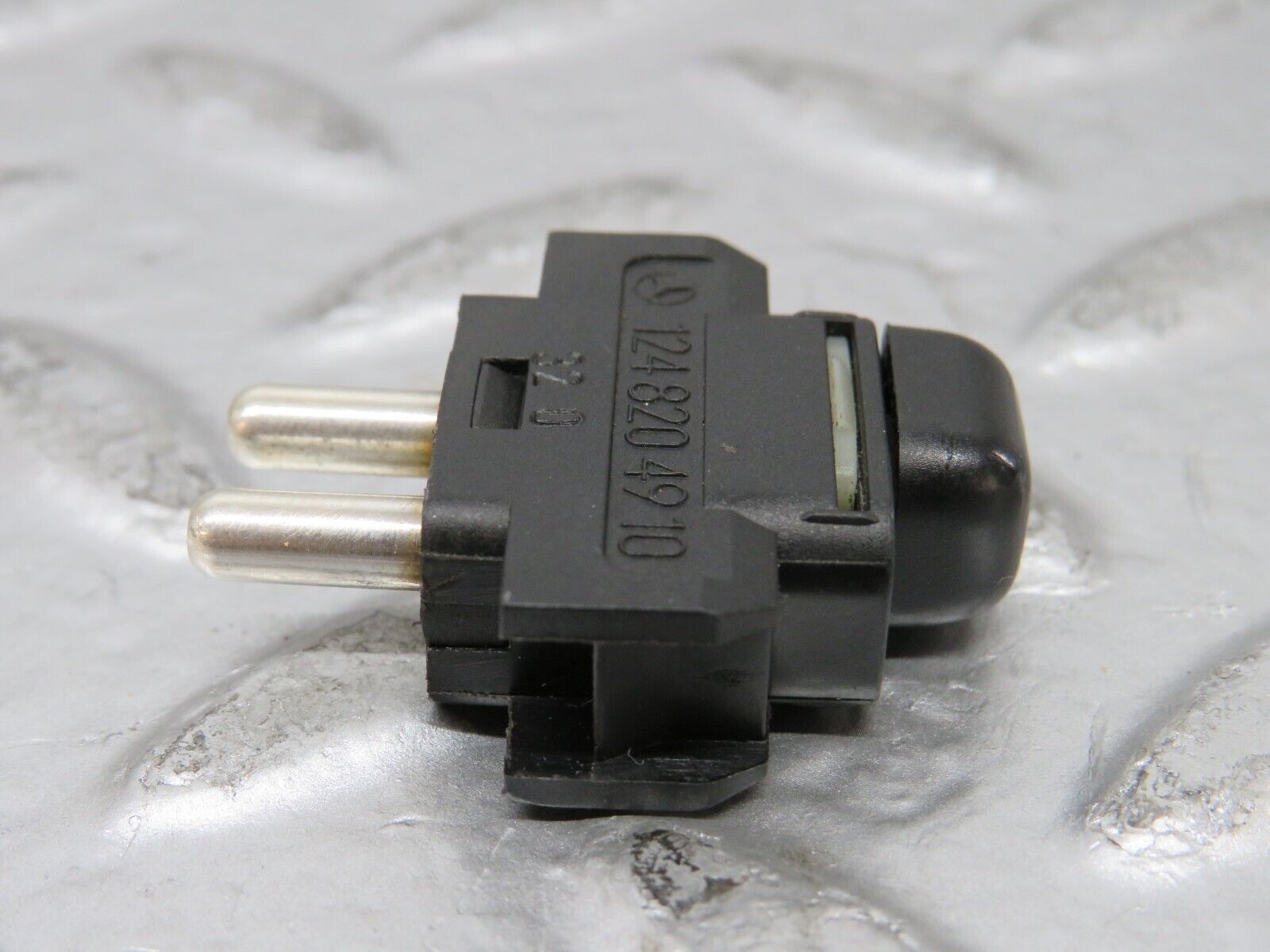 25354 Mercedes-Benz W201 190D Child Lock Control Switch1248204910