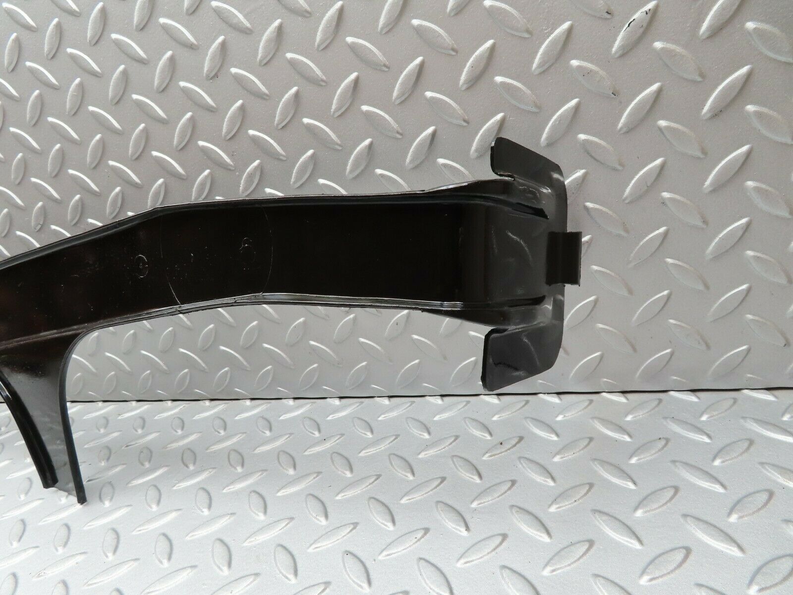 4017 Mercedes-Benz W123 230E Cable Cover Rear Right 1238210236