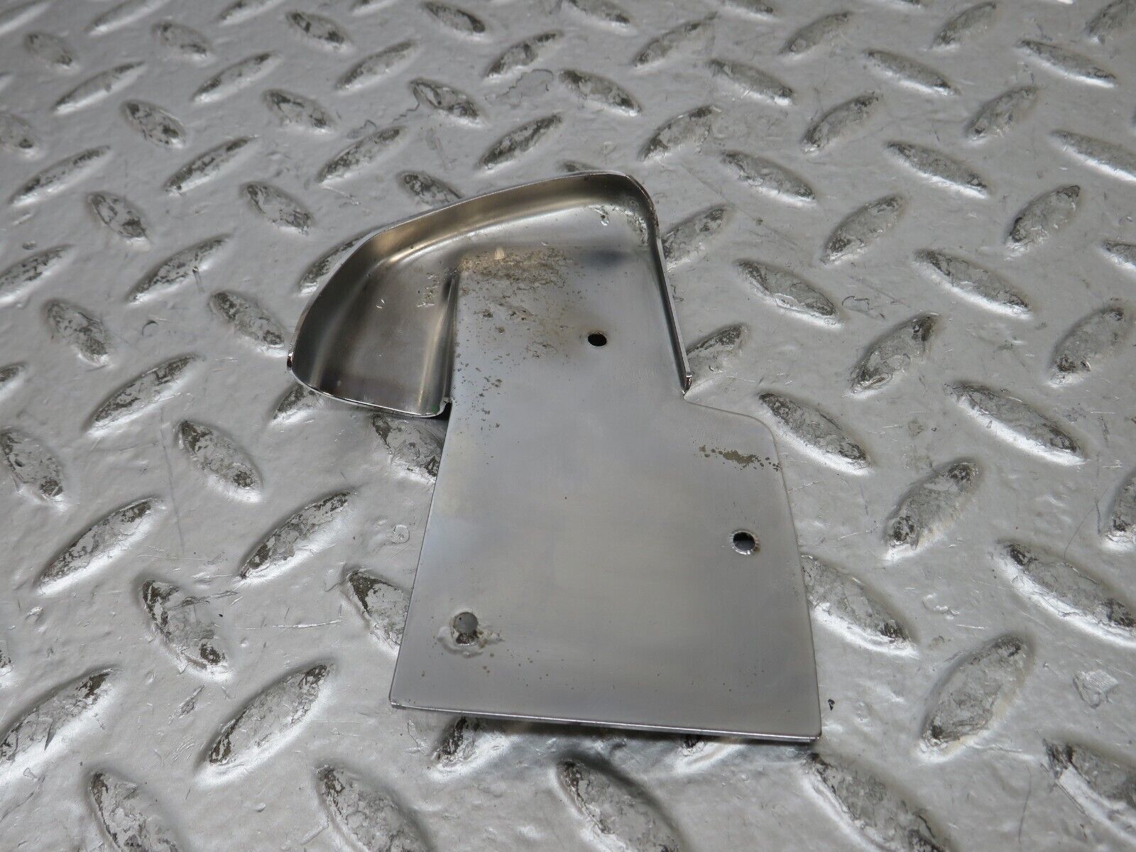 26490 Mercedes-Benz C124 220CE Coupe B Pillar Chrome Cover Plate Right Side
