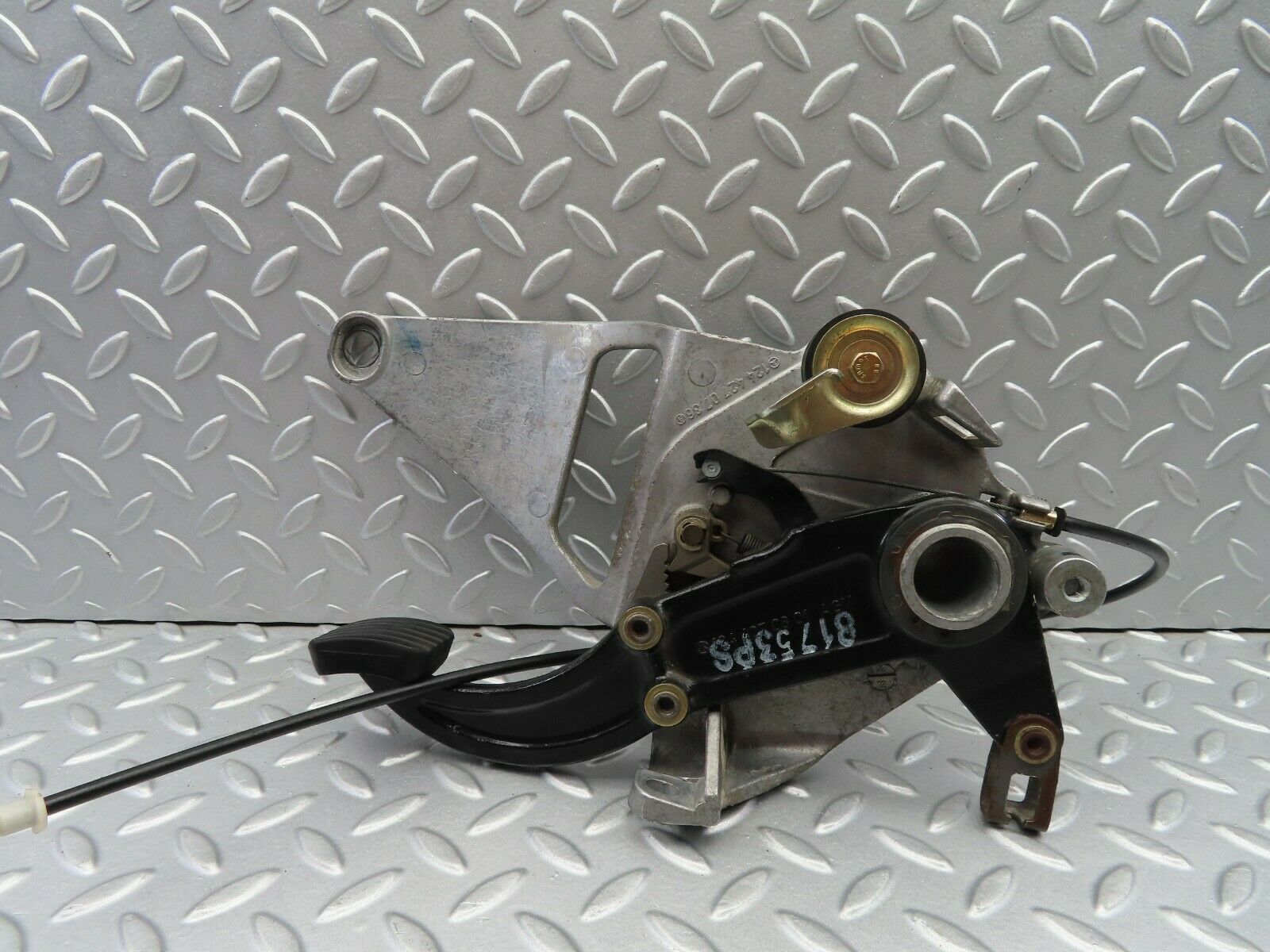 6710 Mercedes-Benz S124 E220 Wagon Parking Brake Pedal 1244270801