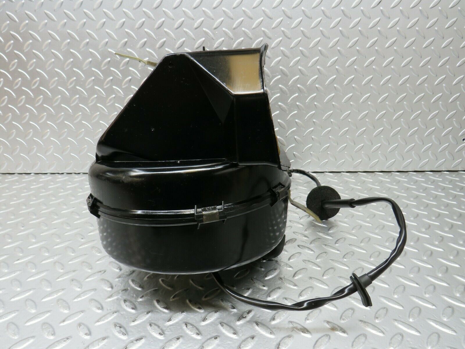 23304 Mercedes-Benz W116 350SE Heater Blower Motor With Housing 0130107012