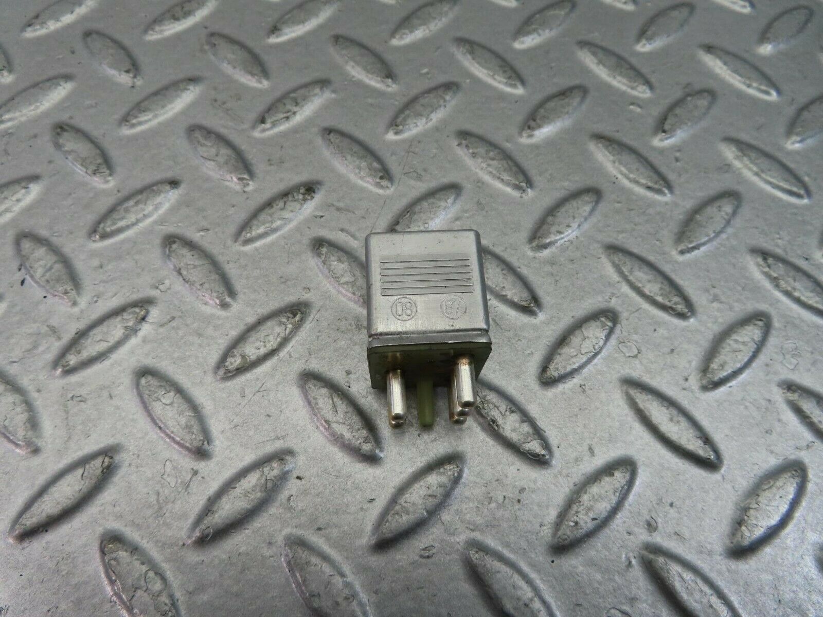 9425 Mercedes-Benz C124 300CE Coupe Multi Purpose Relay 0015420219