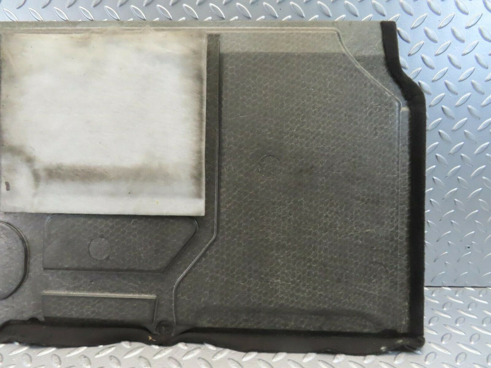 11171 Mercedes-Benz W221 S320 Boot Trunk Floor Cover 2216931191