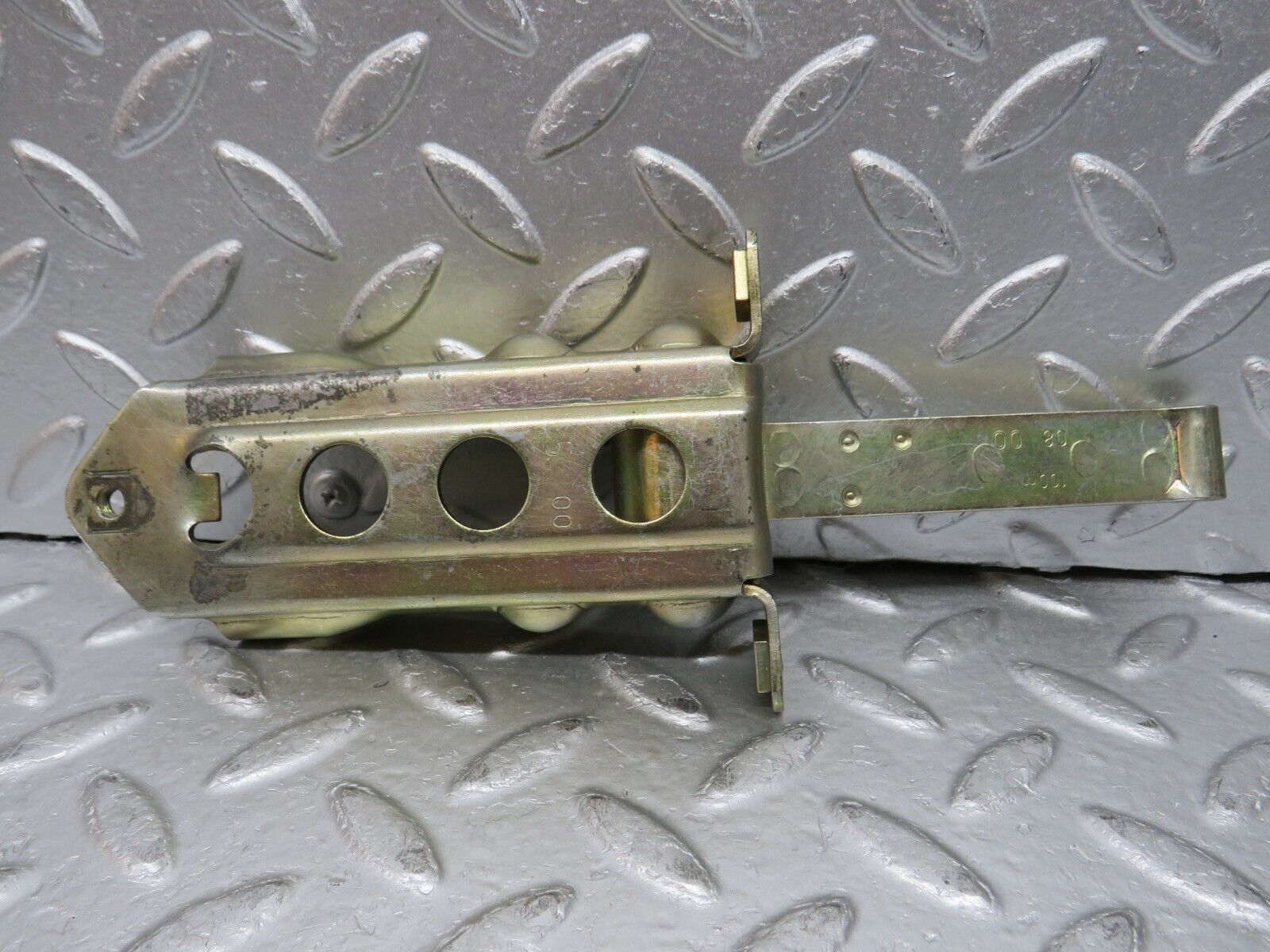 32440 Mercedes-Benz S124 300TE Wagon Door Safety Check Strap