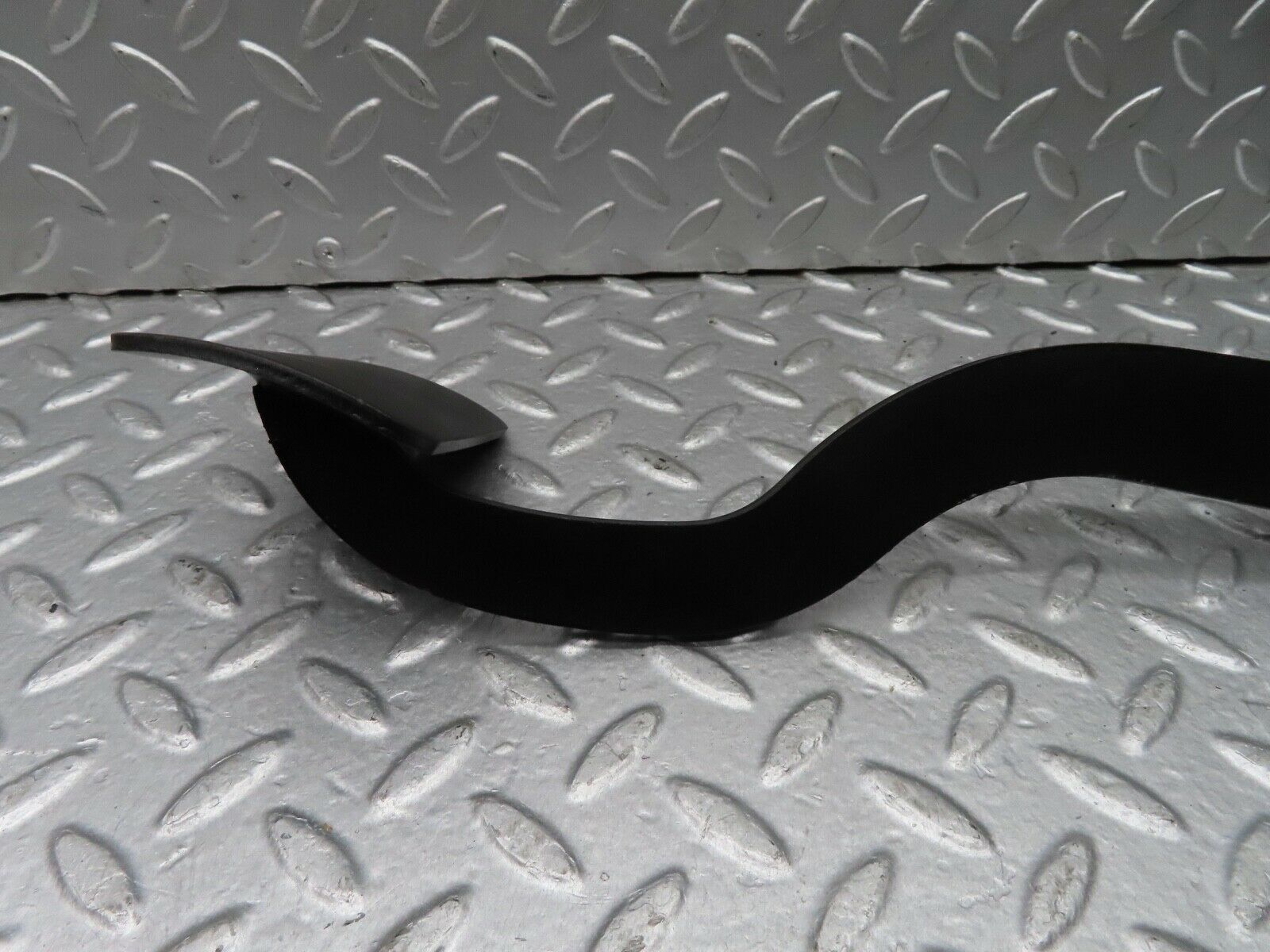 18196 Mercedes-Benz W116 450SEL Brake Pedal