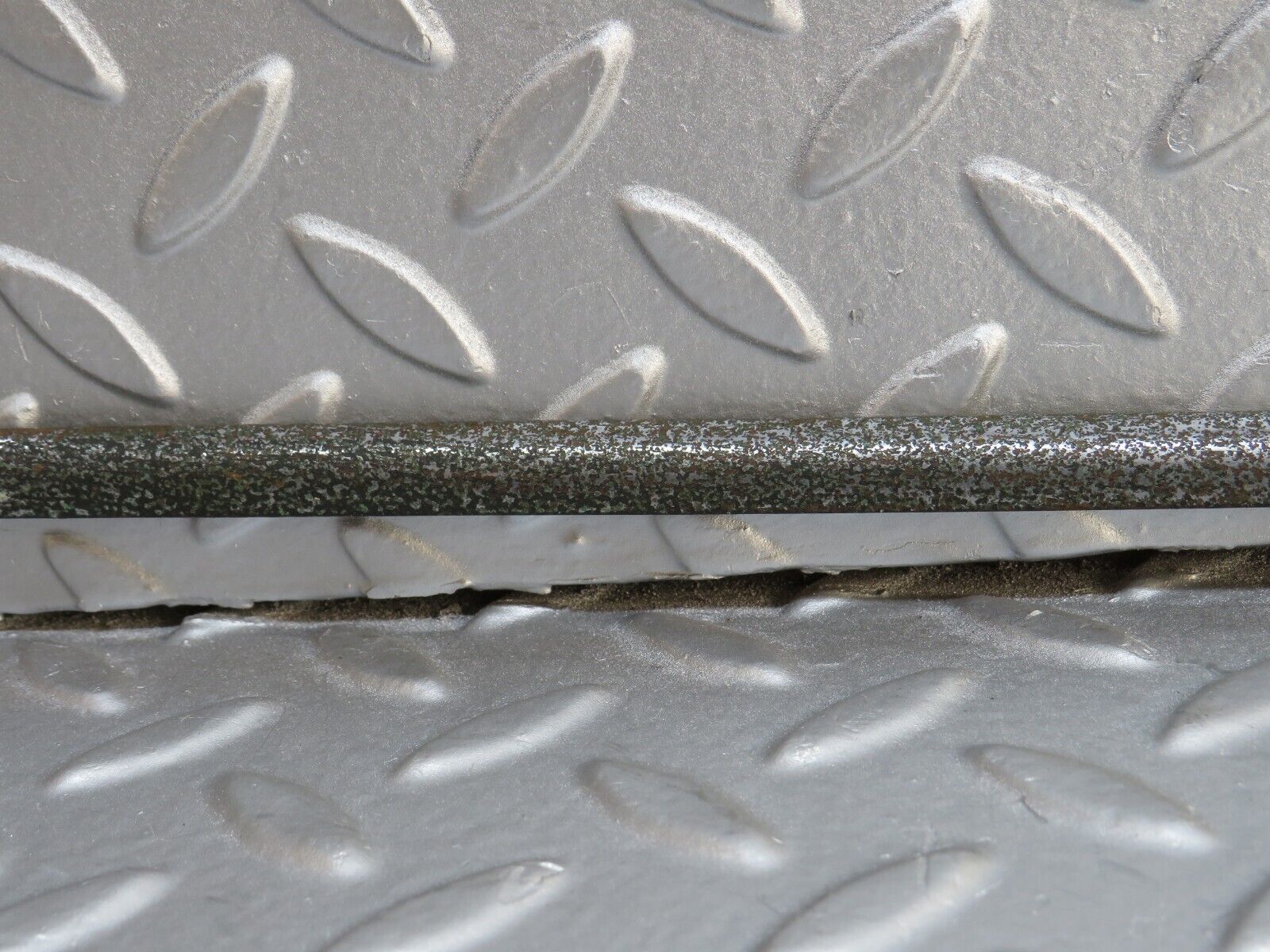 40488 Mercedes-Benz W110 230 Roof Chrome Trim Right Side