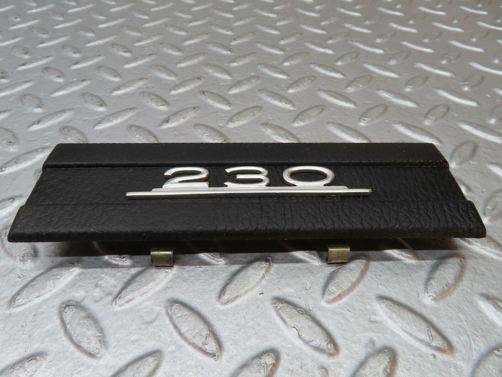 20831 Mercedes-Benz W114 230 Dashboard Radio Cover Trim