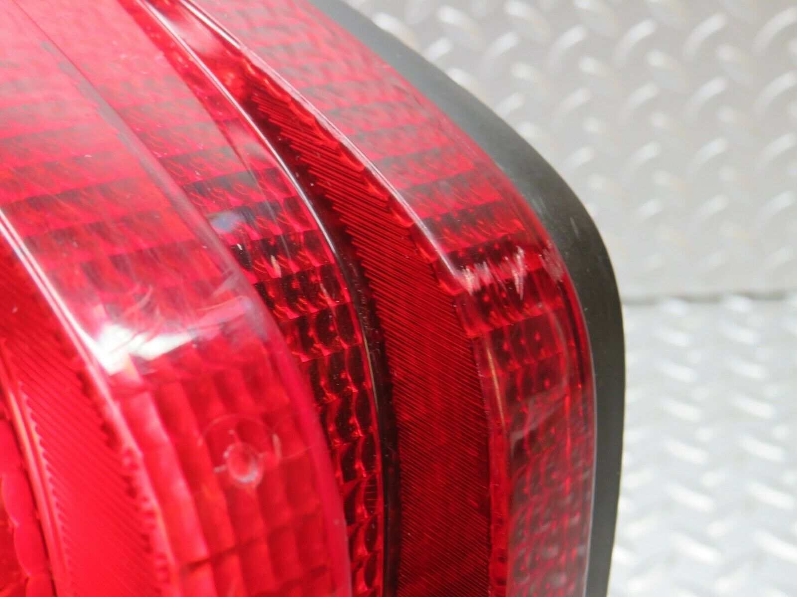 22420 Mercedes-Benz C124 E220 Coupe Tail Light Right Side