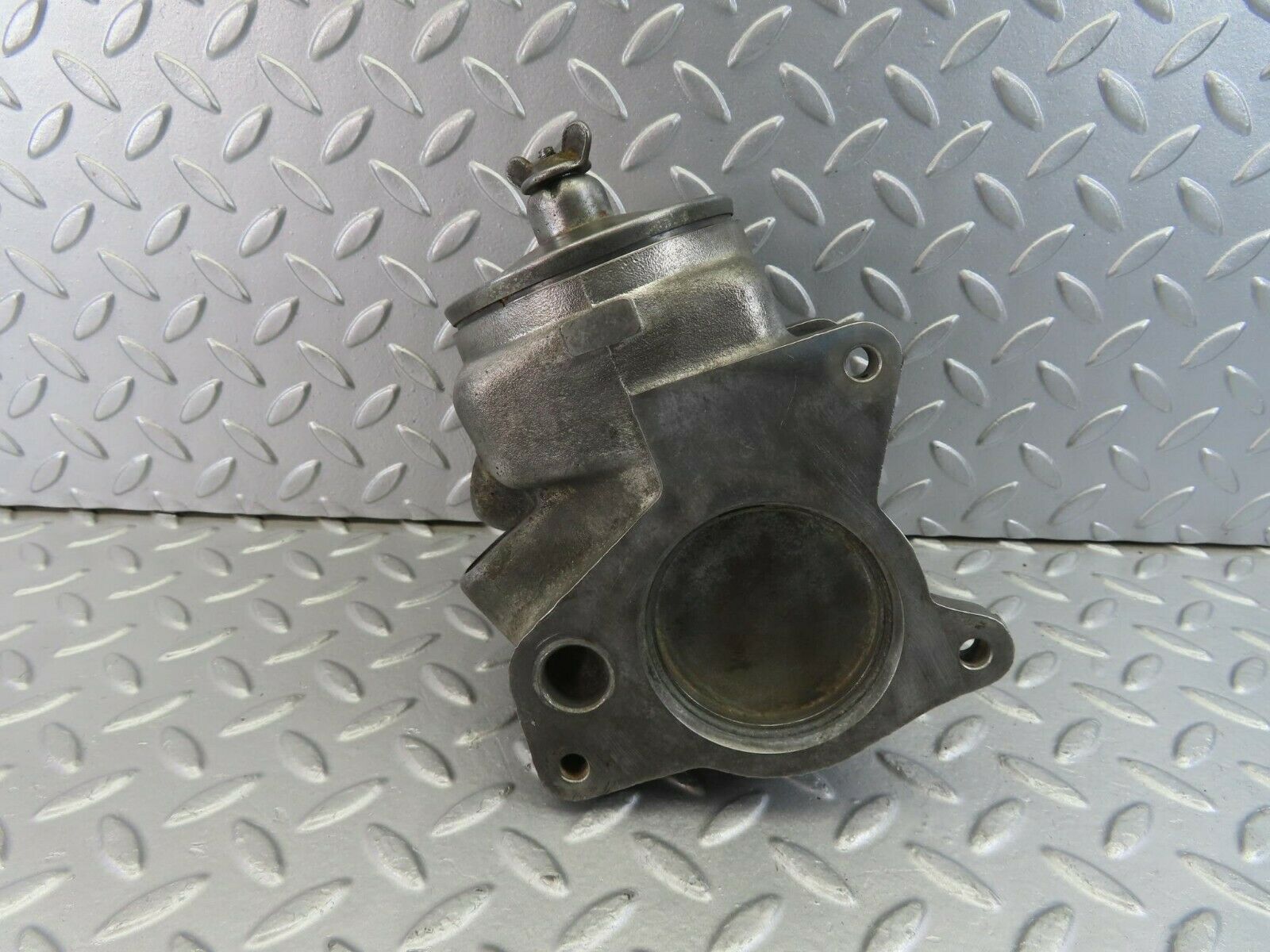 10051 Mercedes-Benz C123 230CE Coupe Power Steering Pump 1164602680