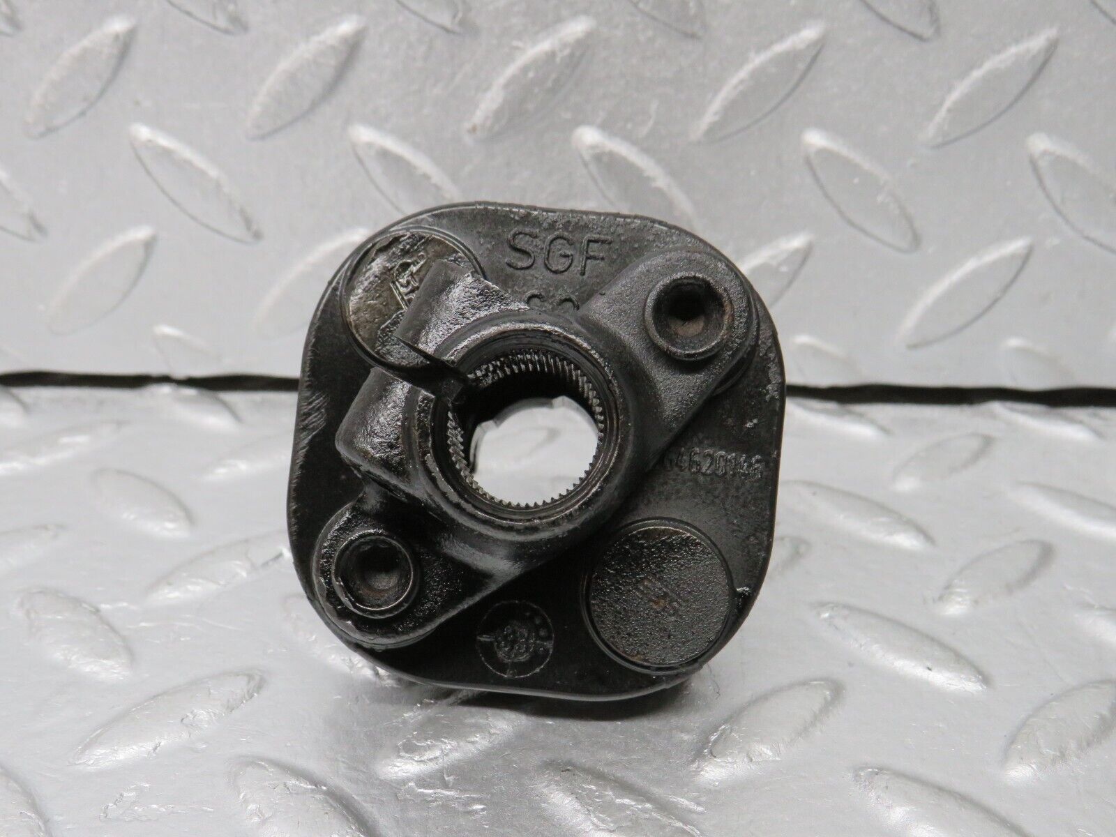 38794 Mercedes-Benz W201 190E 2.6L Steering Column Lower Shaft Connector 1264620146