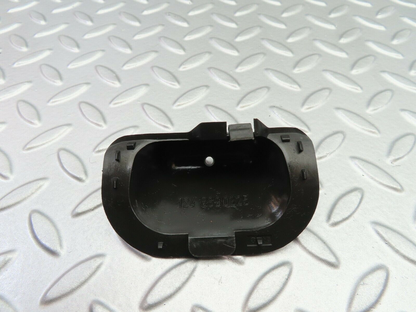 6796 Mercedes-Benz S124 E220 Wagon Washer Nozzle Cover 1248890325