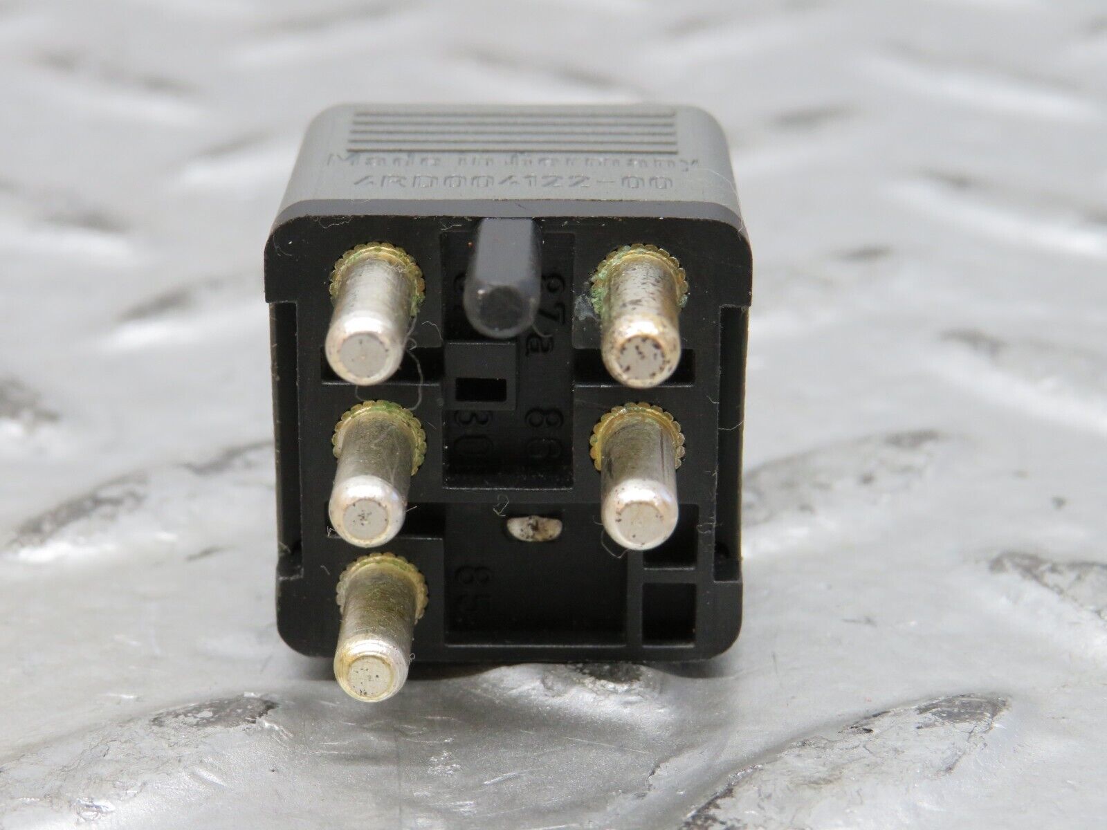 27866 Mercedes-Benz W123 280E Multi Purpose Relay 0015420219