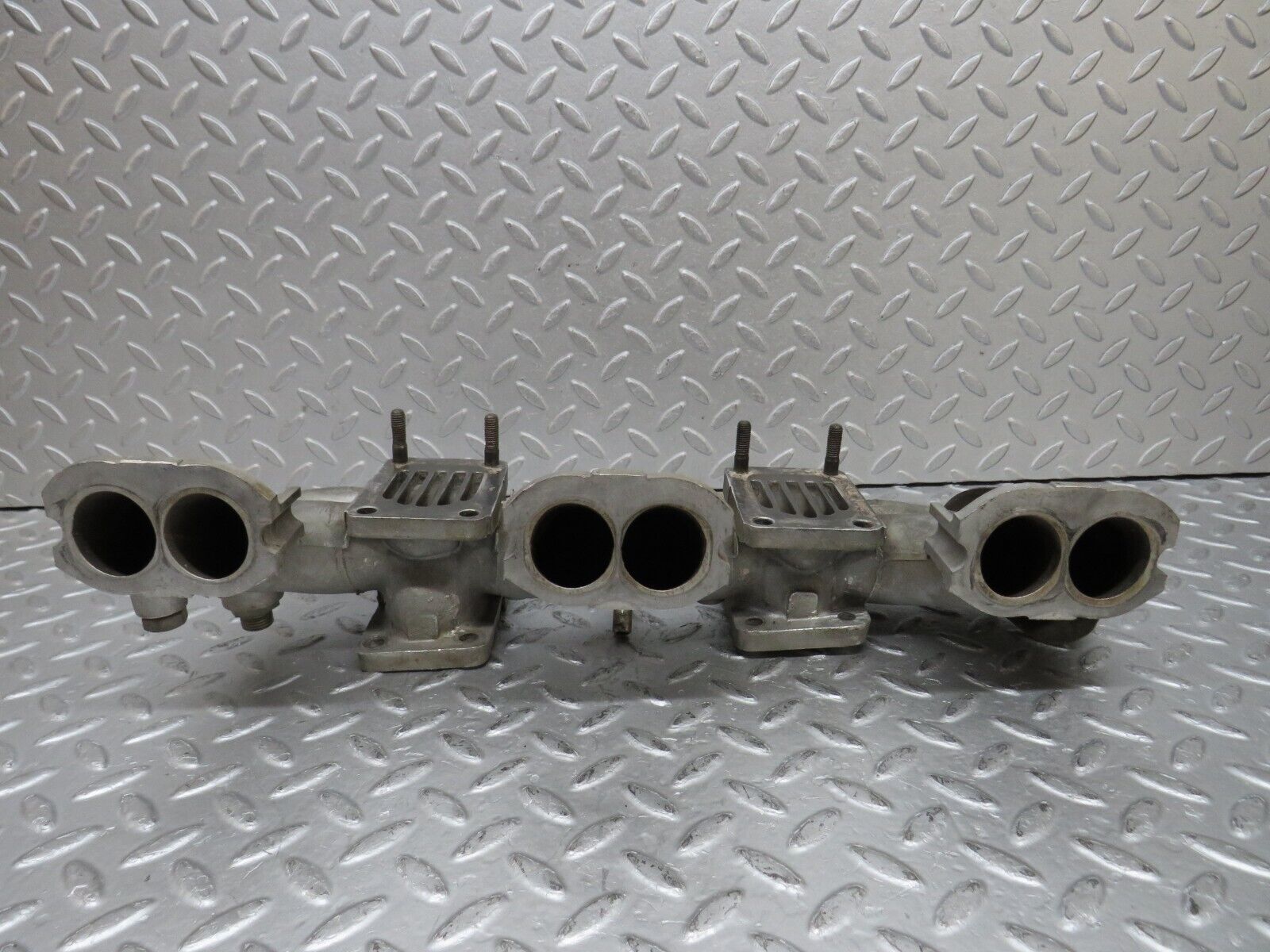 37708 Mercedes-Benz W108 280S Air Intake Manifold 1141410001