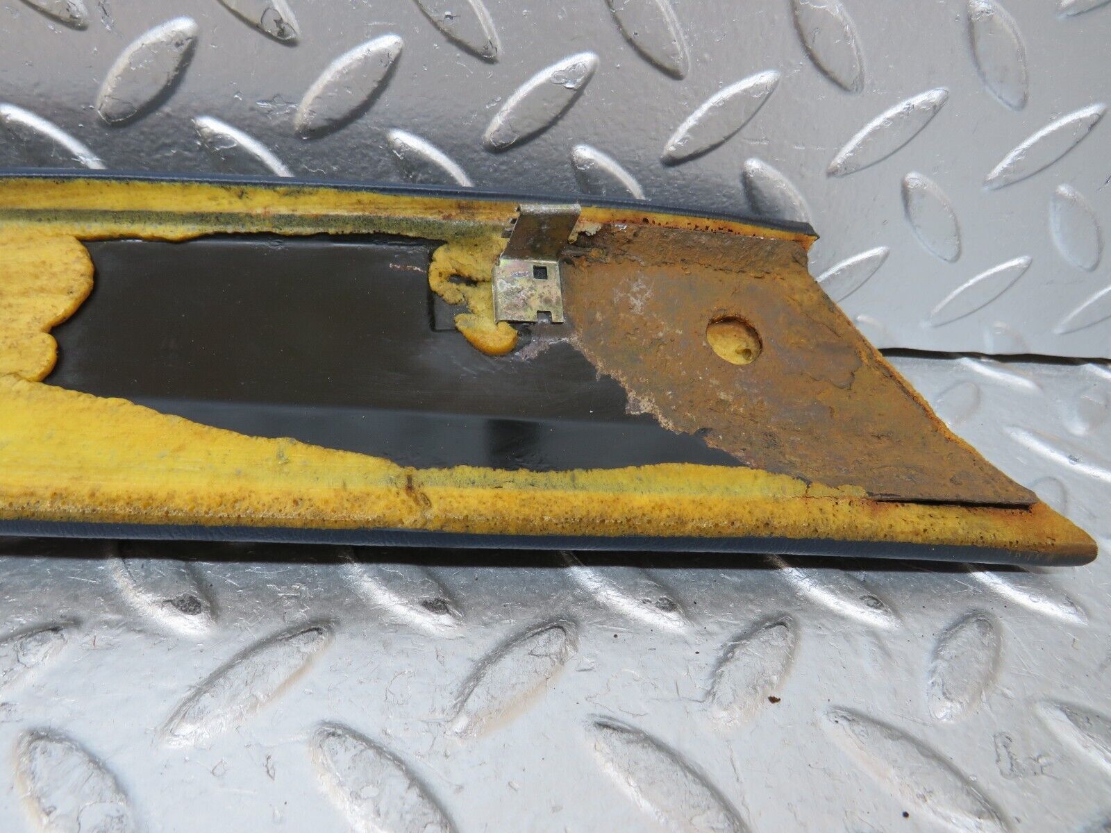 26793 Mercedes-Benz W123 240D A Pillar Cover Panel Left Side Blue