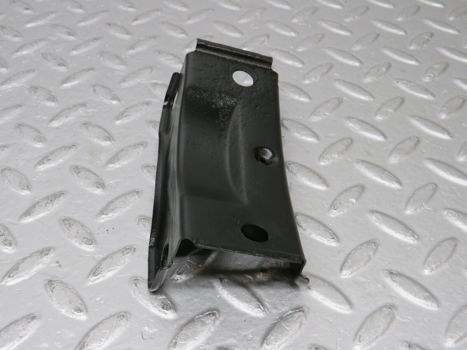 38929 Mercedes-Benz W201 190E 2.6L Cardan Shaft Prop Shaft Support