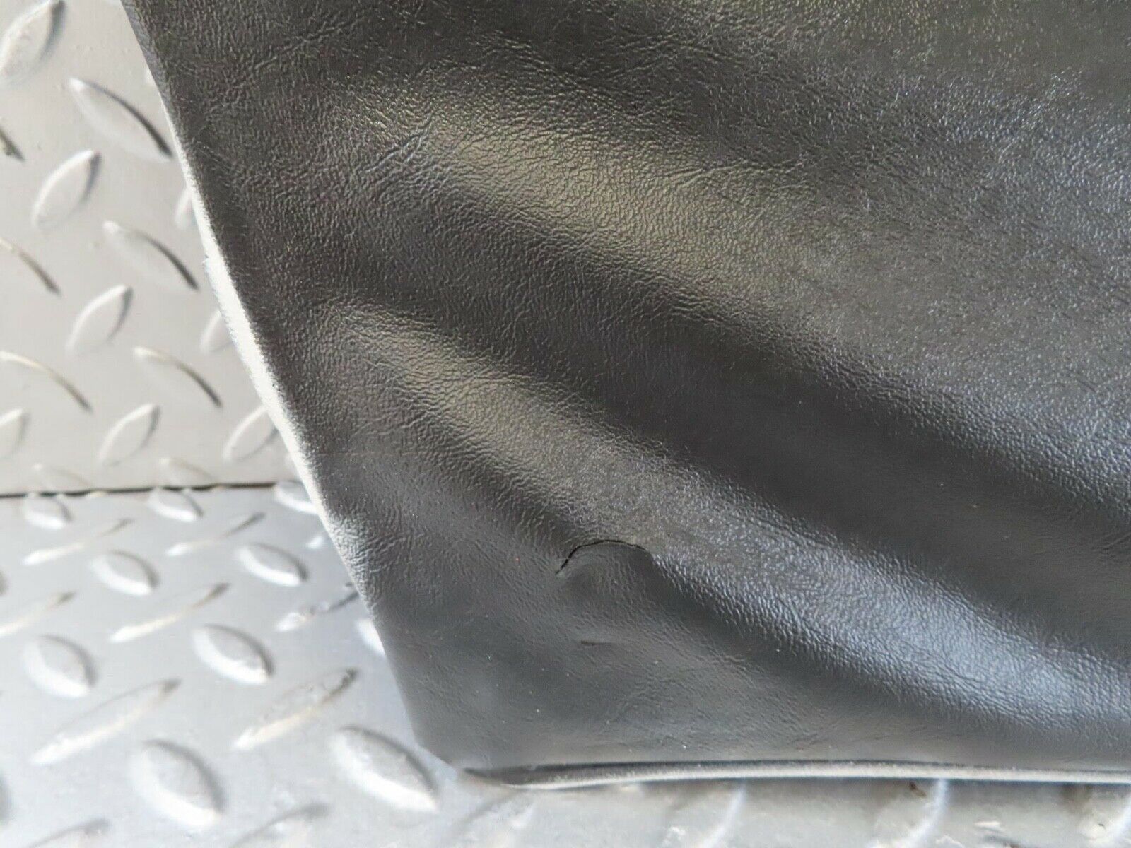 13129 Mercedes-Benz W111 220S Rear Left Door Card Black