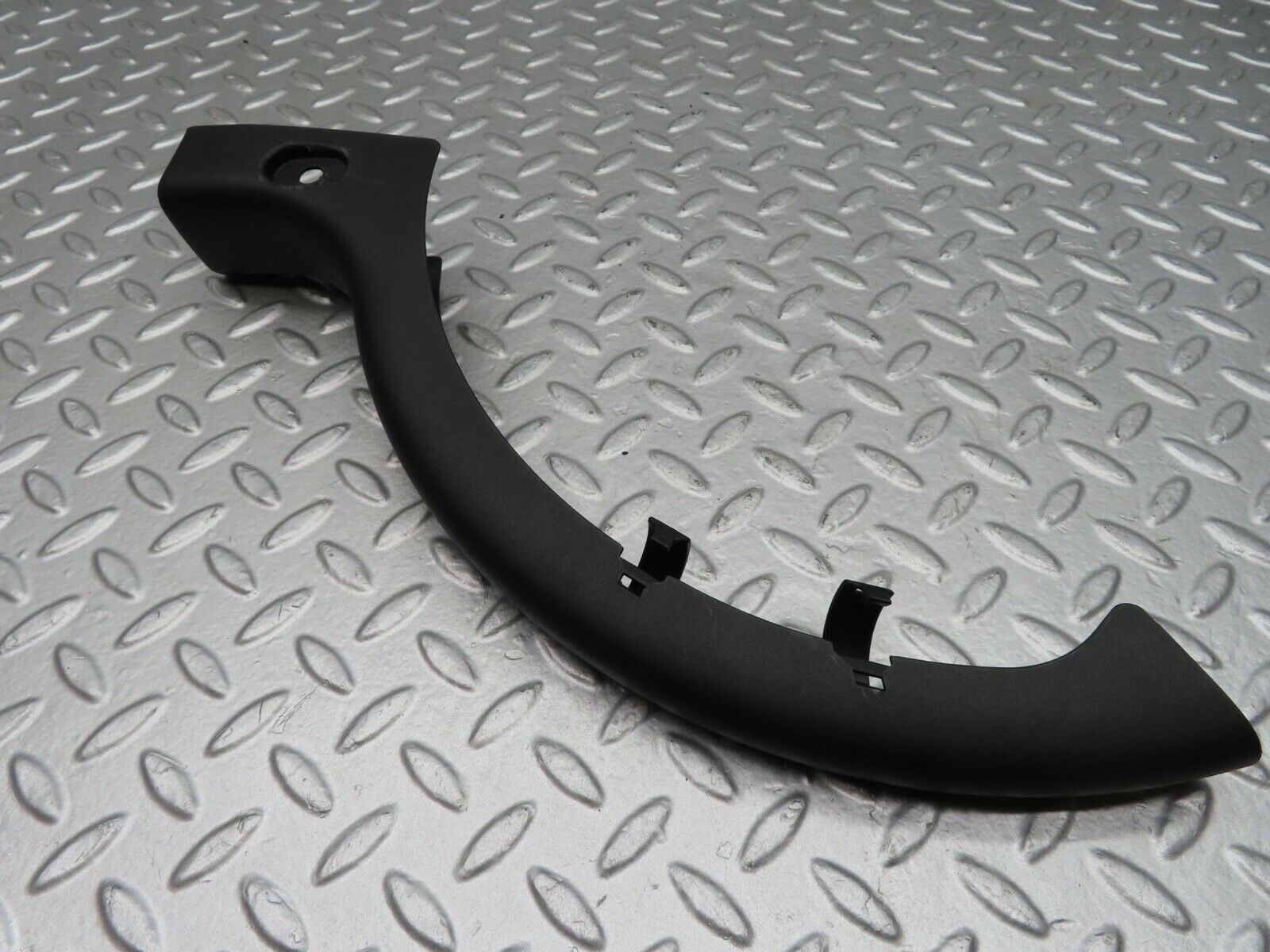 14867 Mercedes-Benz W140 S320 Boot Hinge Plastic Cover Right Side 1408214489