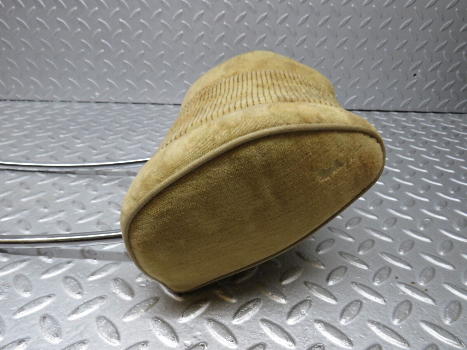 37078 Mercedes-Benz C126 420SEC Coupe Front Seat Headrest