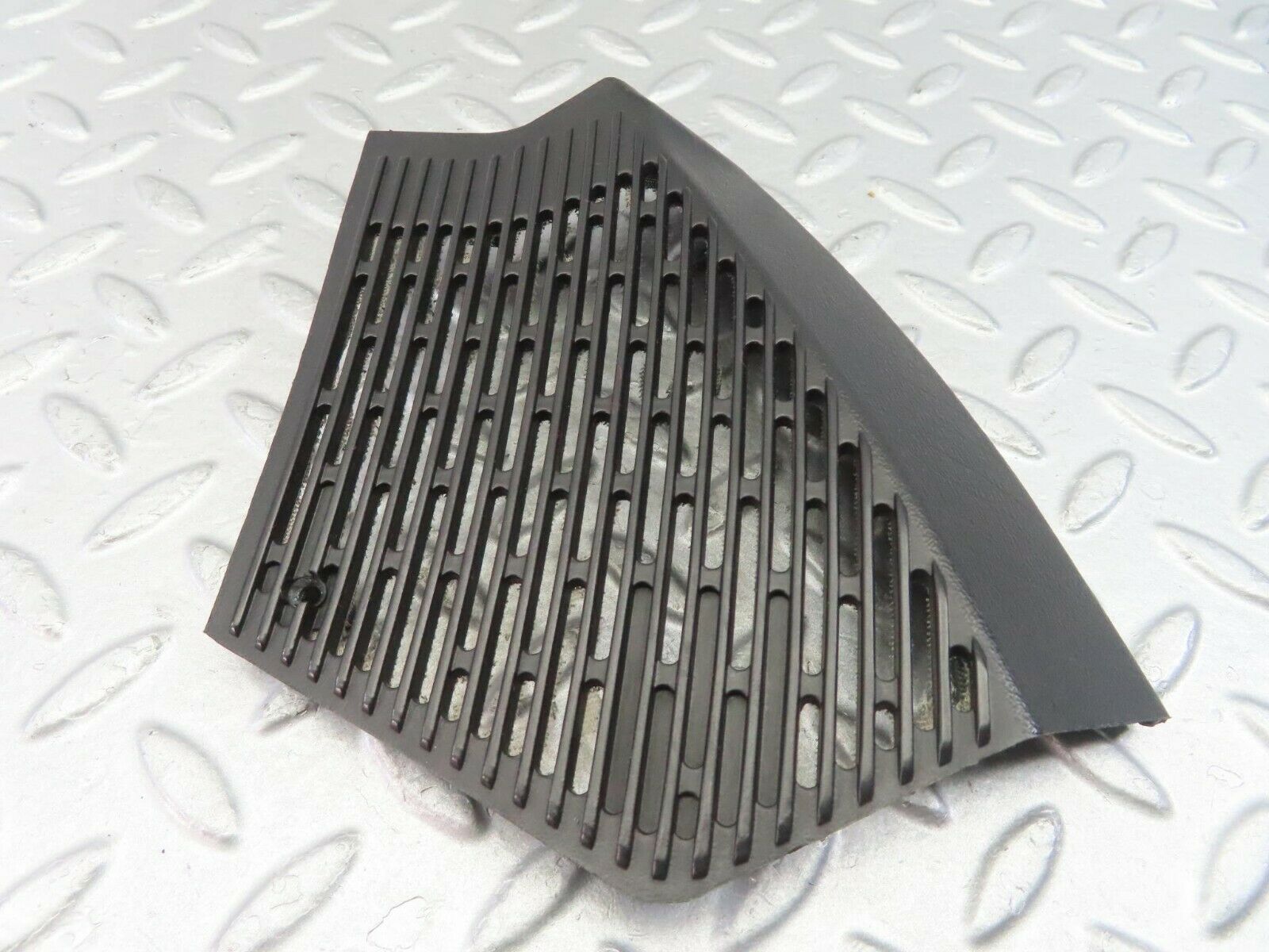 9997 Mercedes-Benz C123 230CE Coupe Front Left Speaker Cover 1236802707